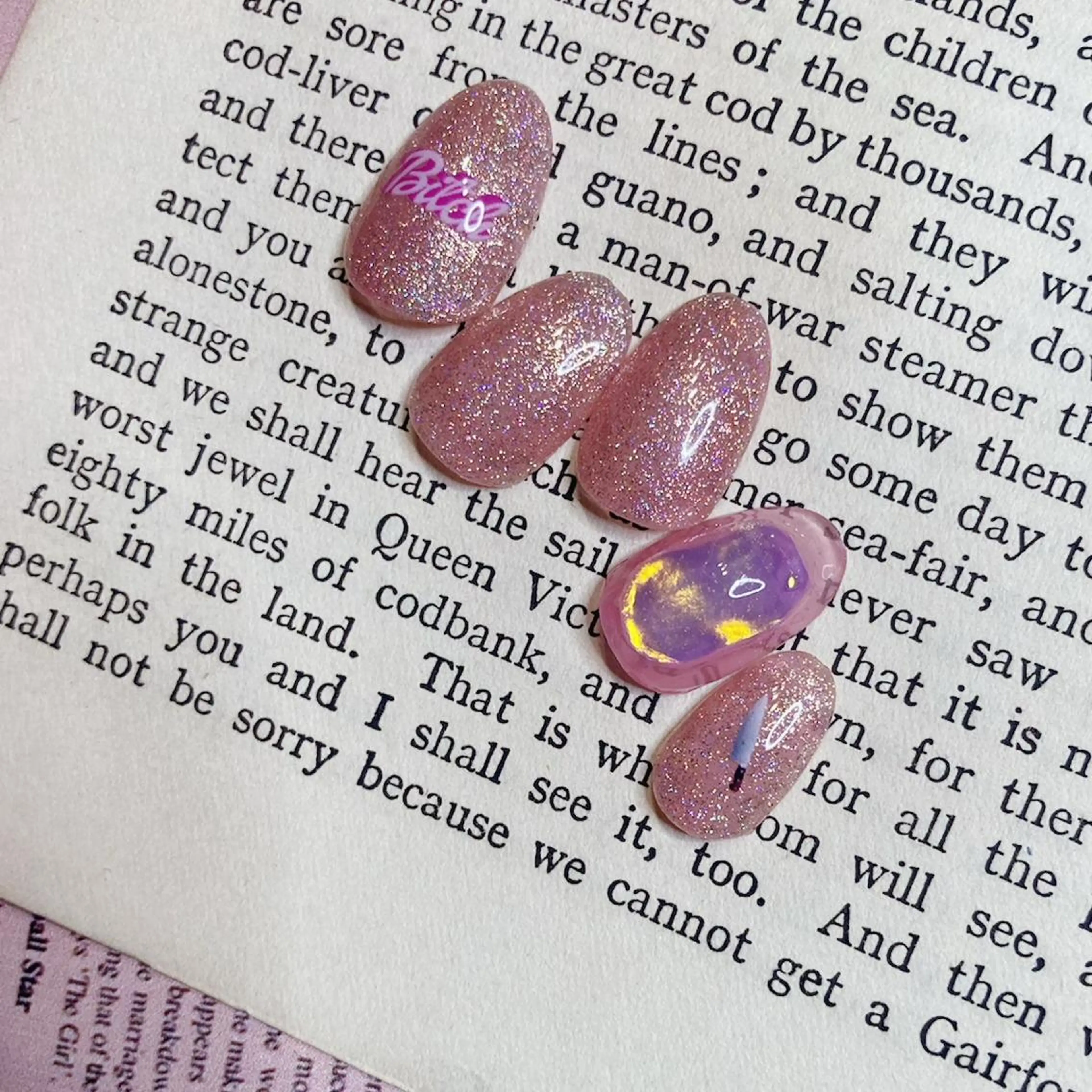 ネイル 氷ネイル・うるうるネイル NOIROUGE所属・NOI ROUGEのネイルデザイン