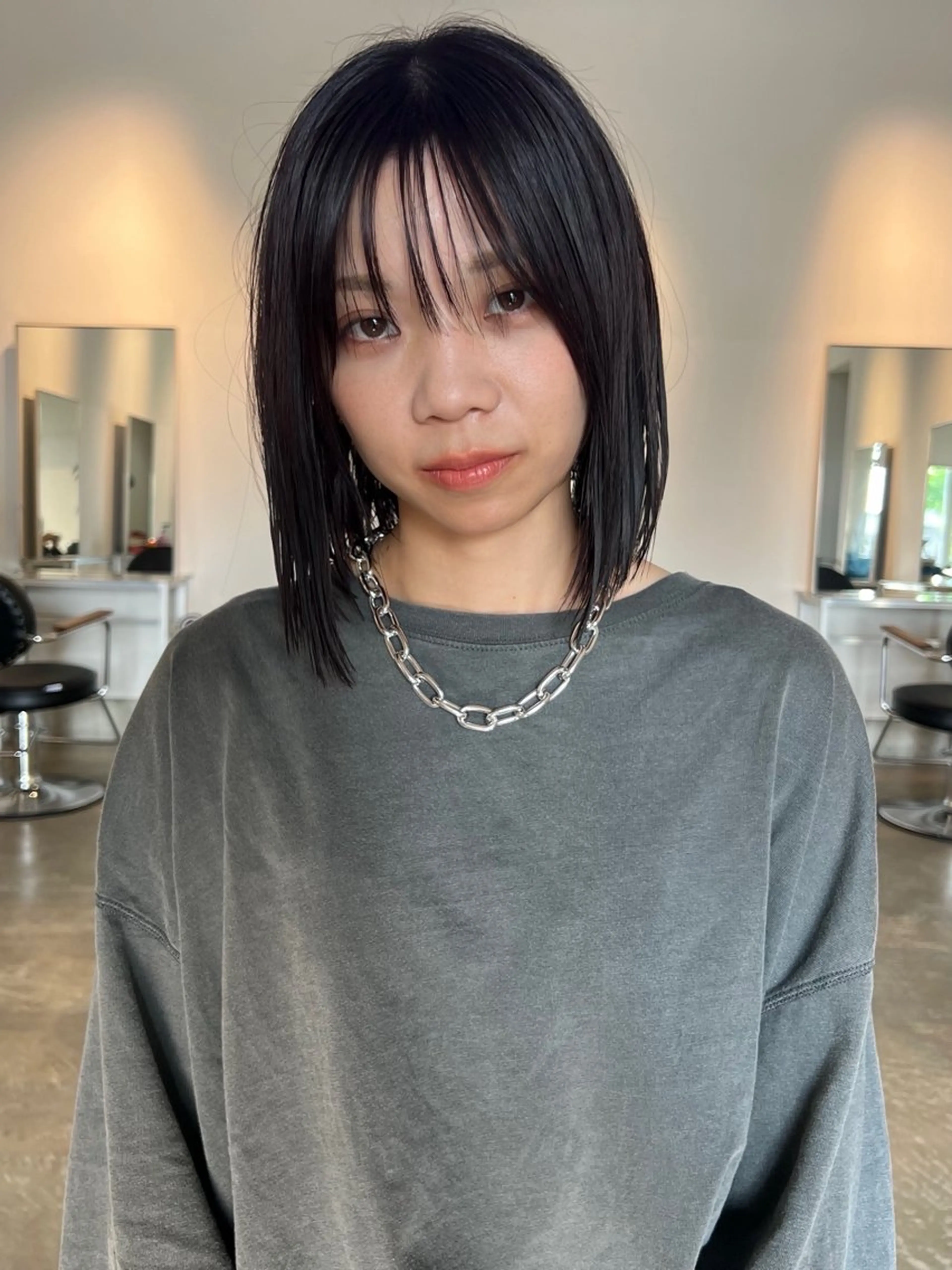 ショート ヘアカラー トリートメント Yuito/カラー/ ブリーチ/ストレートのヘアスタイル
