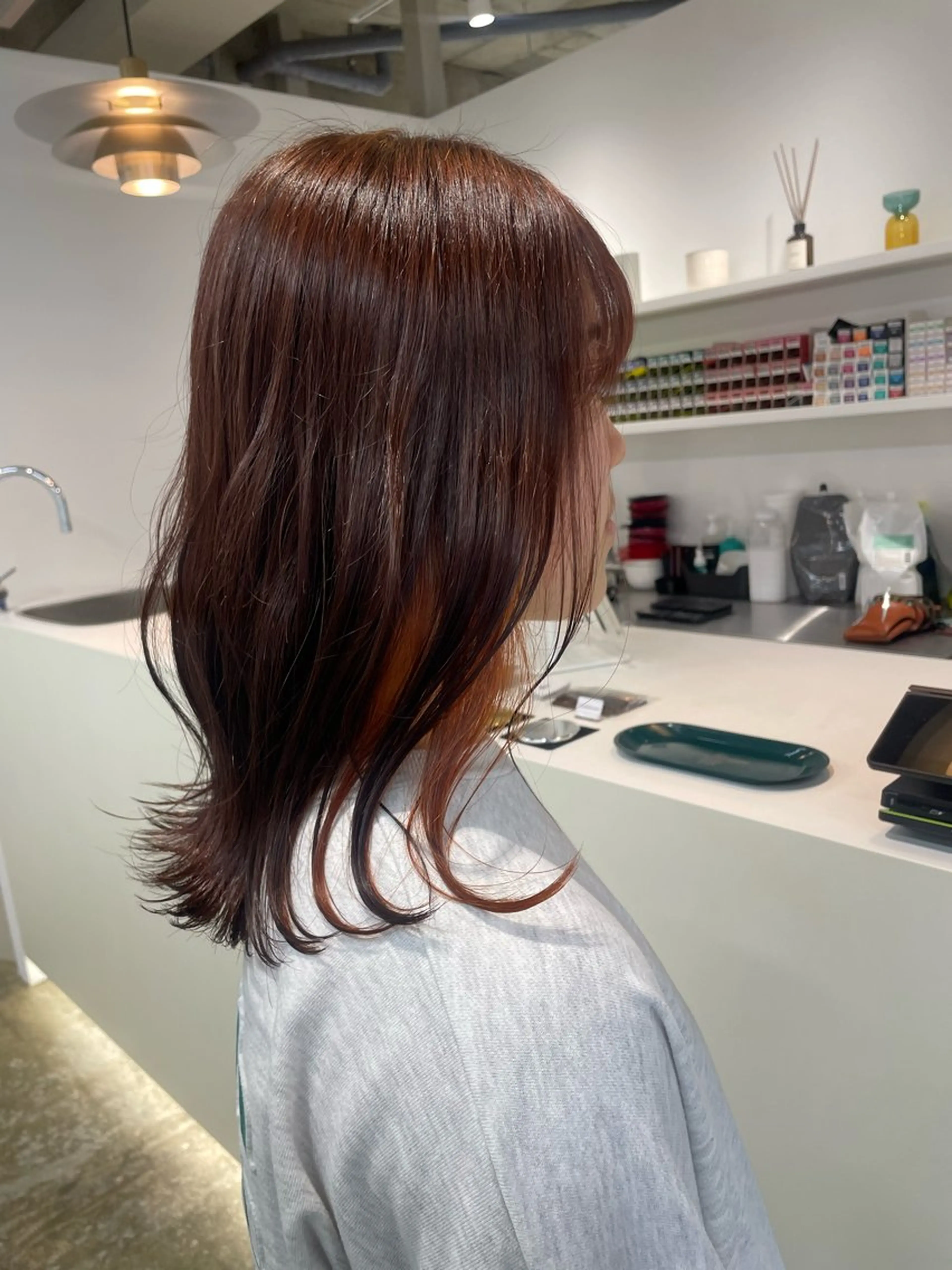 ミディアム カラー カット ヘアカラー 𝘚𝘶𝘻𝘶 𓂃𓈒𓏸のヘアスタイル