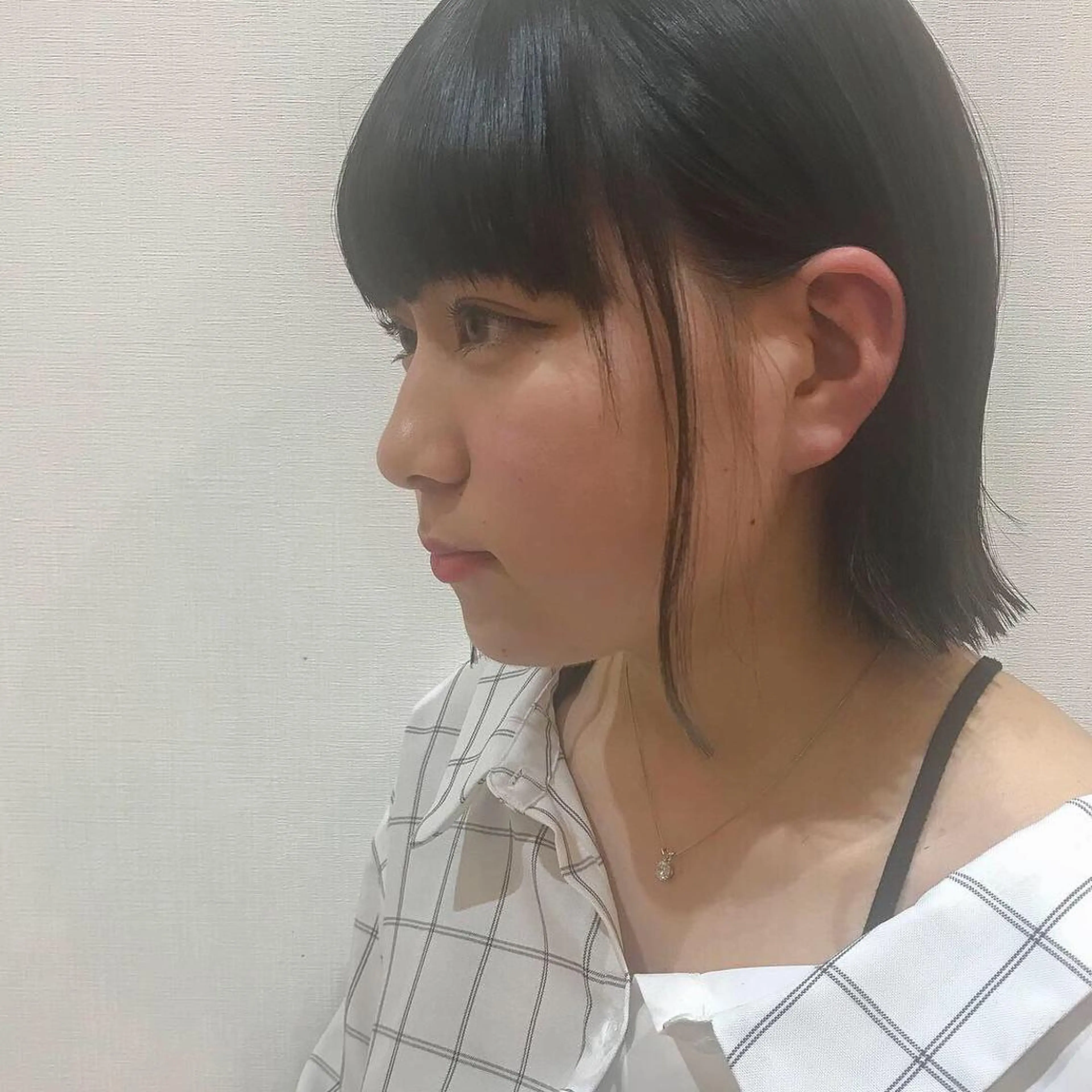 ショート 切りっぱなしボブ ボブ サロウィン浦和所属・愛されヘア/ 暖色カラー/まいこのヘアスタイル