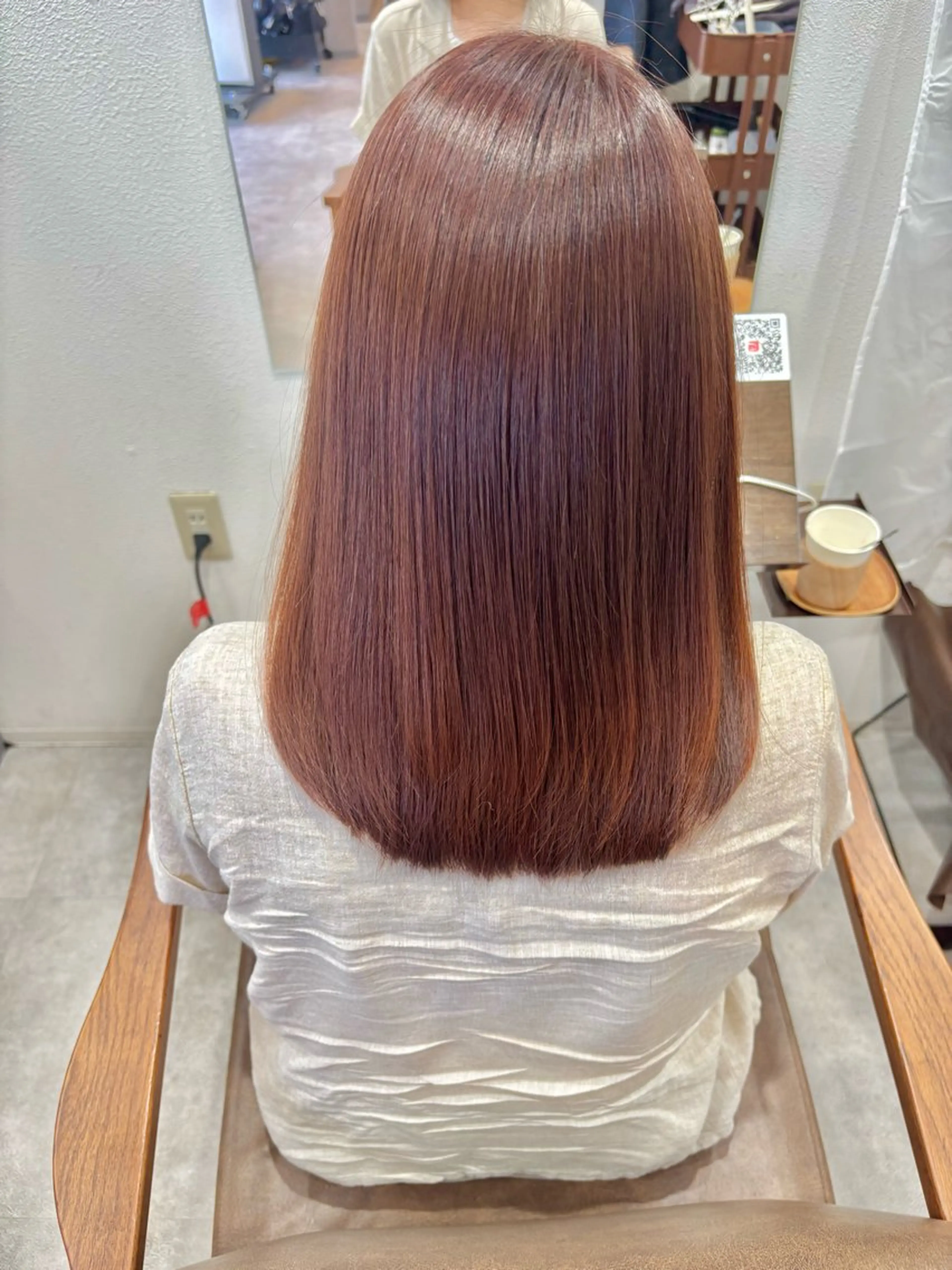 セミロング カット 縮毛矯正 トリートメント 美髪矯正 代表久保田のヘアスタイル
