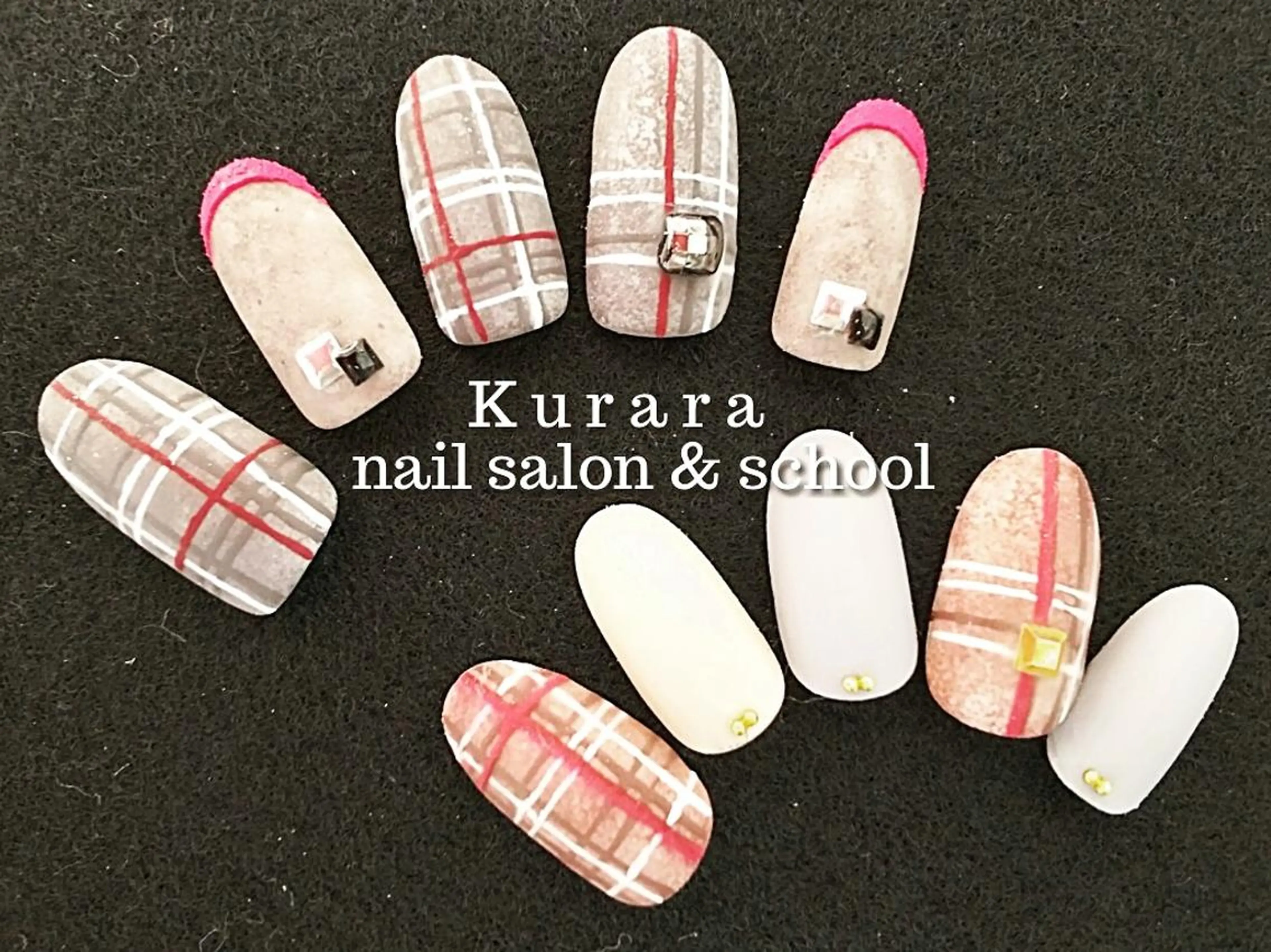 ネイル マットネイル Kurara Sawadaのネイルデザイン