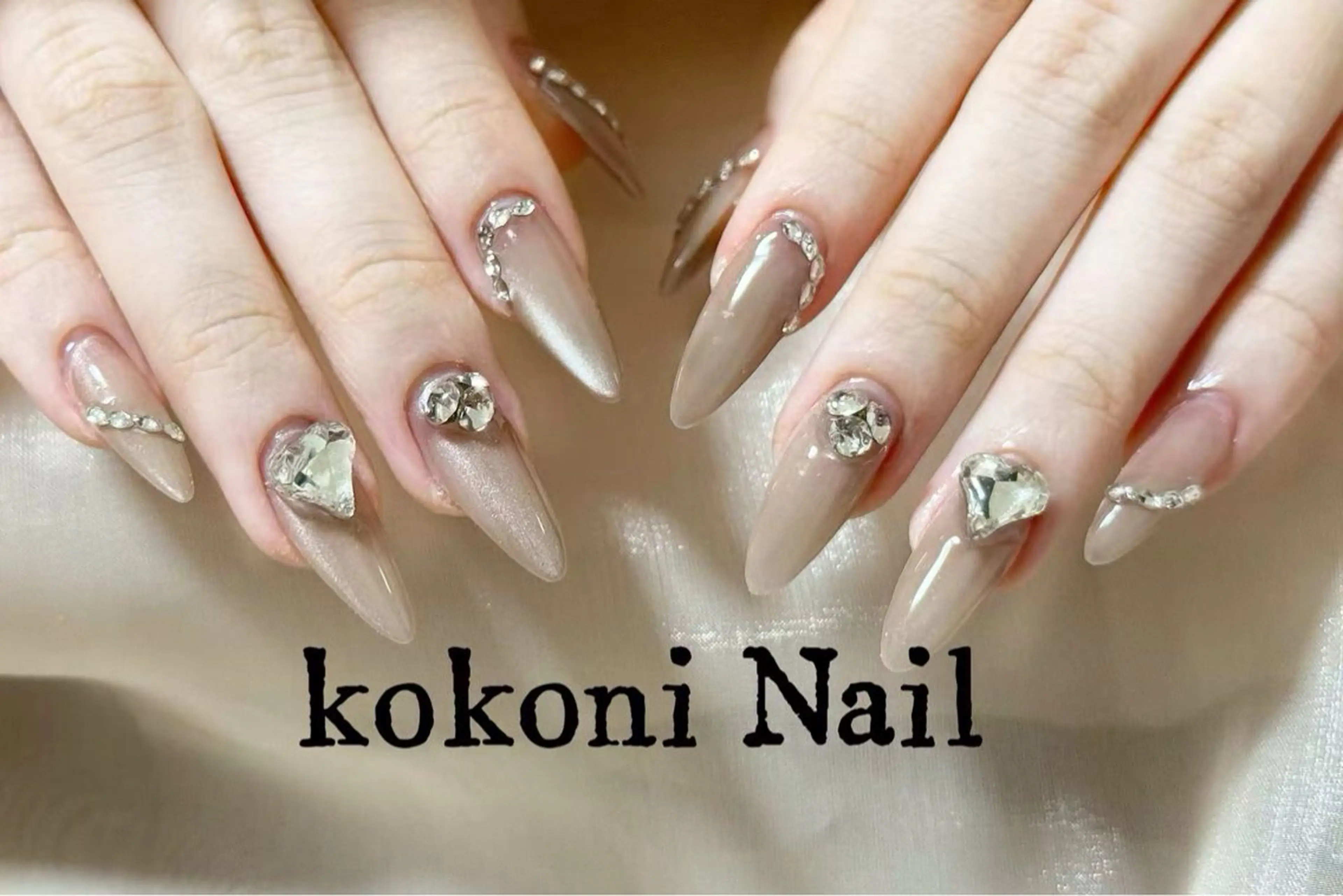 ネイル ハンドネイル 小 雨のネイルデザイン