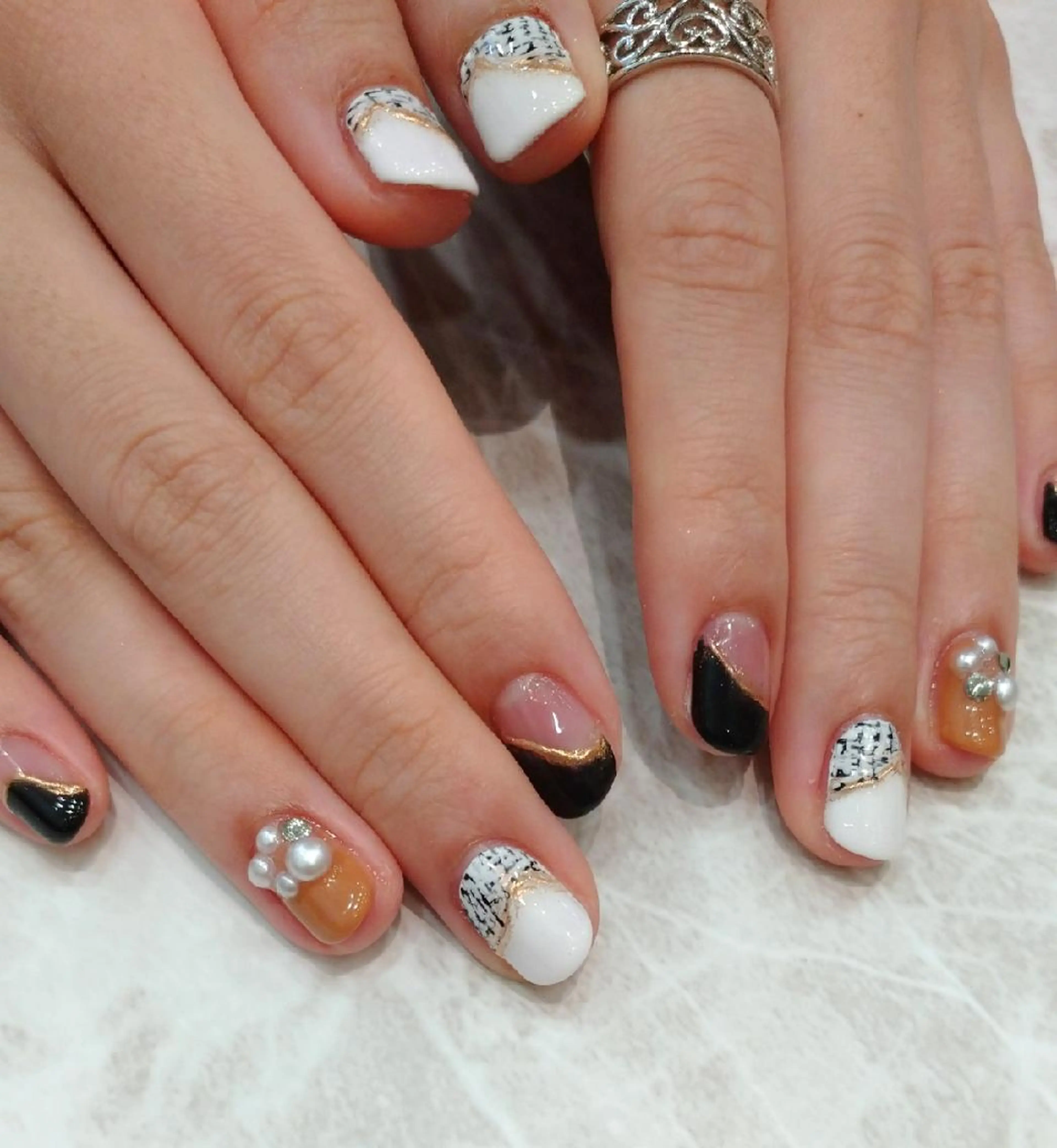 ネイル アートネイル ハンドネイル 會田 瑠衣のネイルデザイン