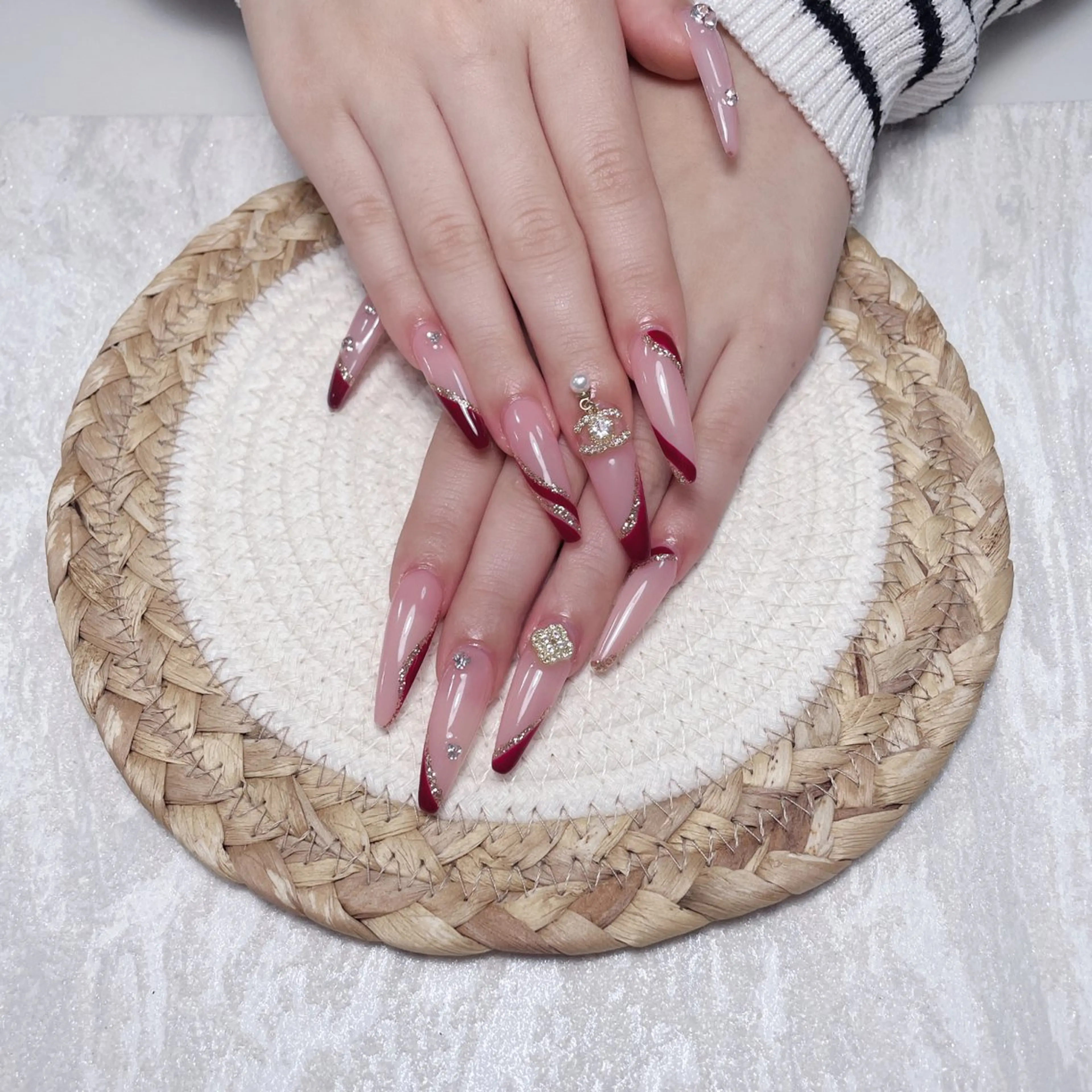 ネイル ハンドネイル uuネイルサロン所属・uu ネイルサロン関内🌼のネイルデザイン