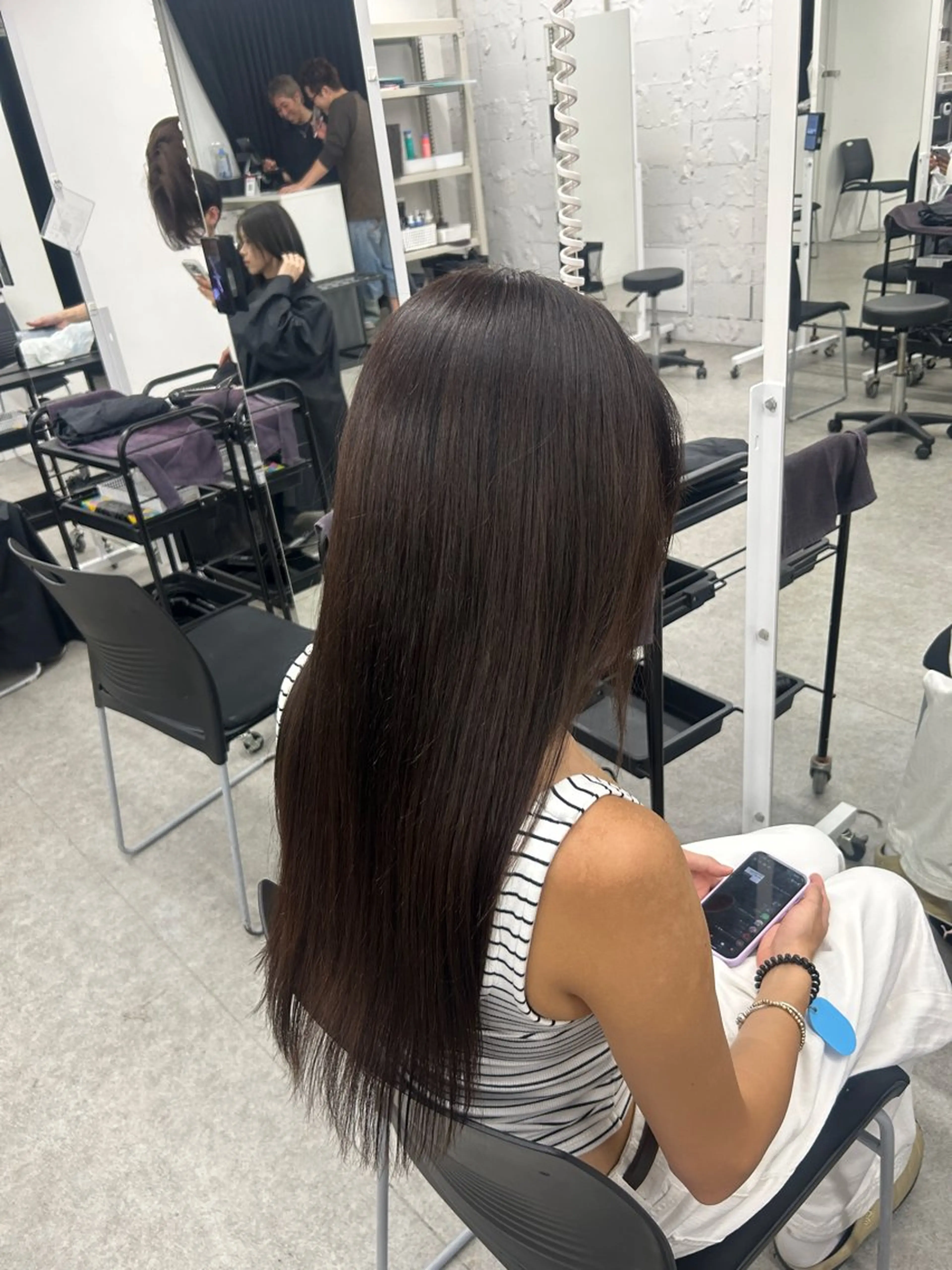 ロング カラー ヘアカラー トリートメント 海外風ブリーチなし 🫒Rion🫒🩶のヘアスタイル