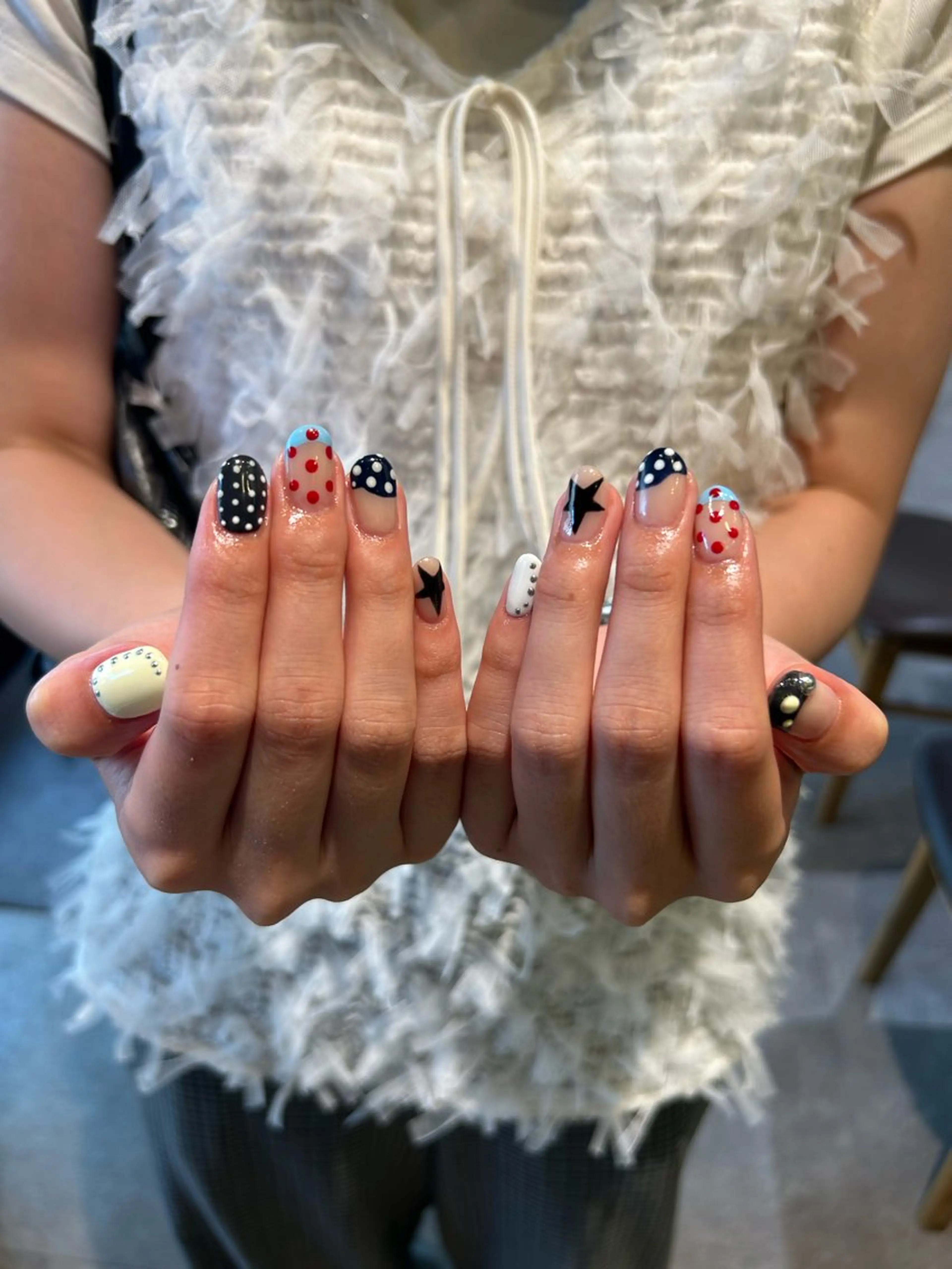 ネイル ハンドネイル mira໒꒱· ﾟ 個性アートnailのネイルデザイン