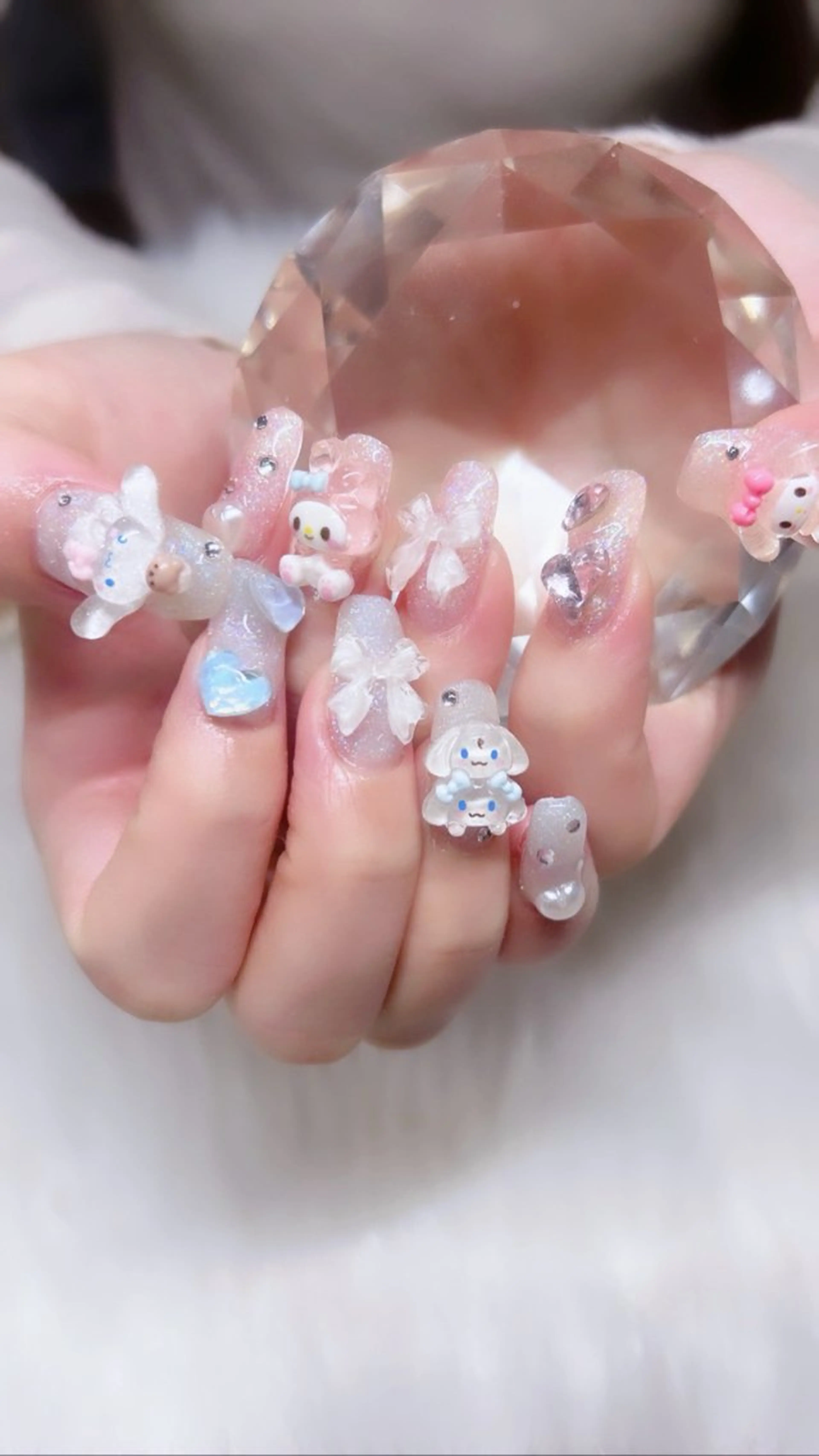 ネイル リボン Naru Kelinailのネイルデザイン