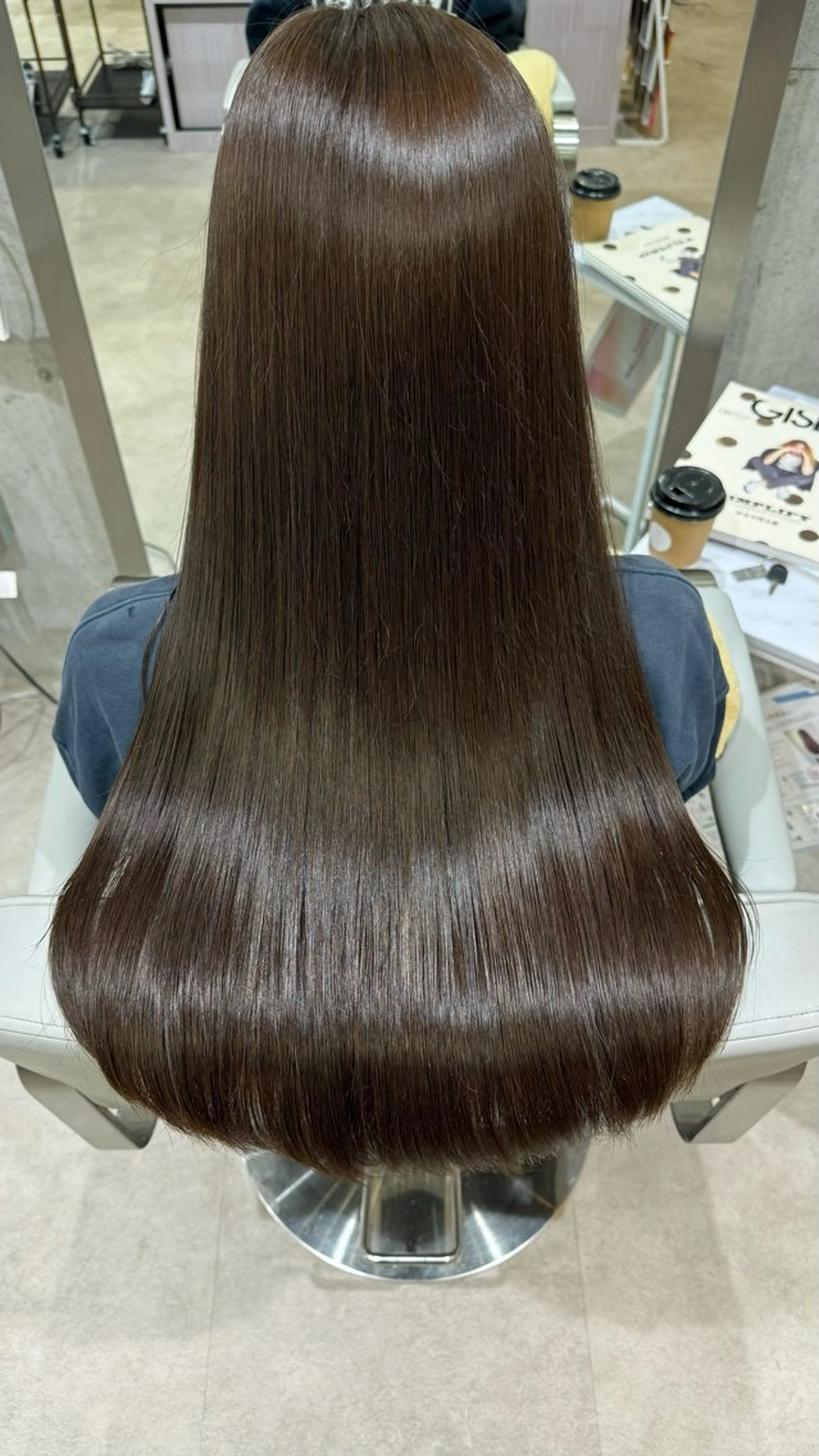 ロング ヘアカラー RUKA🩰透明感 寒色カラー/レイヤーのヘアスタイル