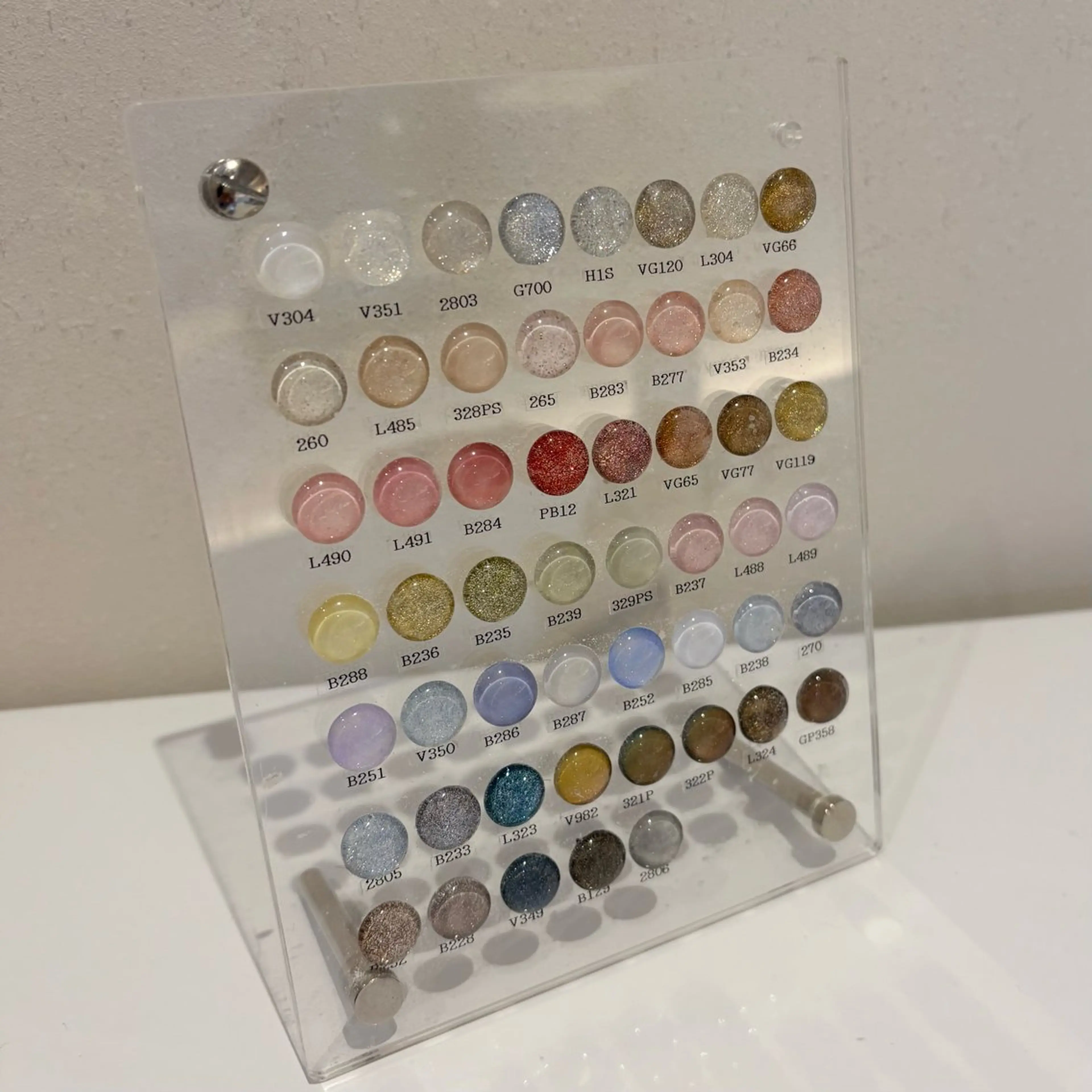 ネイル Plus 2nd所属・Plus 2nd /miraiのネイルデザイン