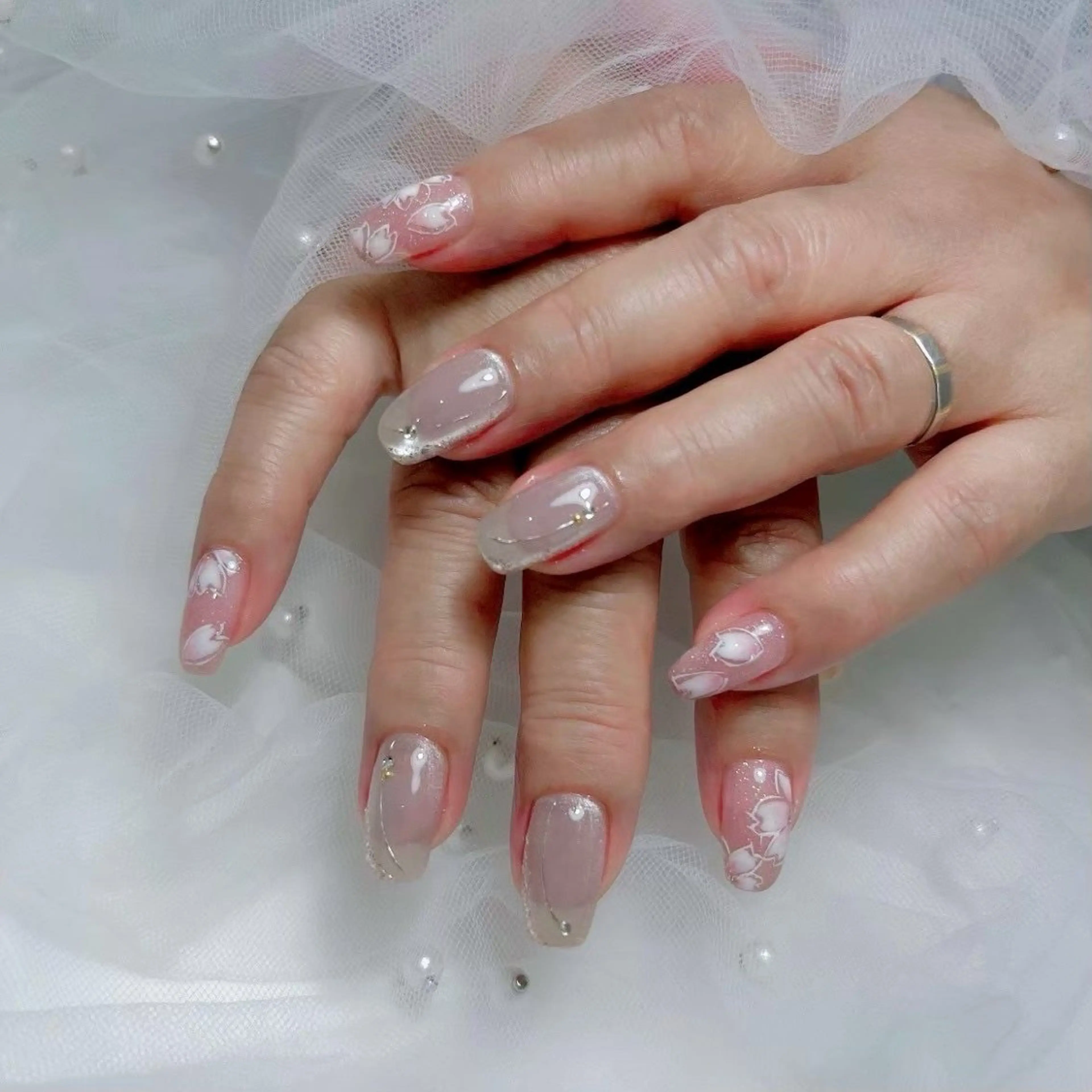 ジェルネイル💅🏿 オフなし！10本 マグネット🎶の写真