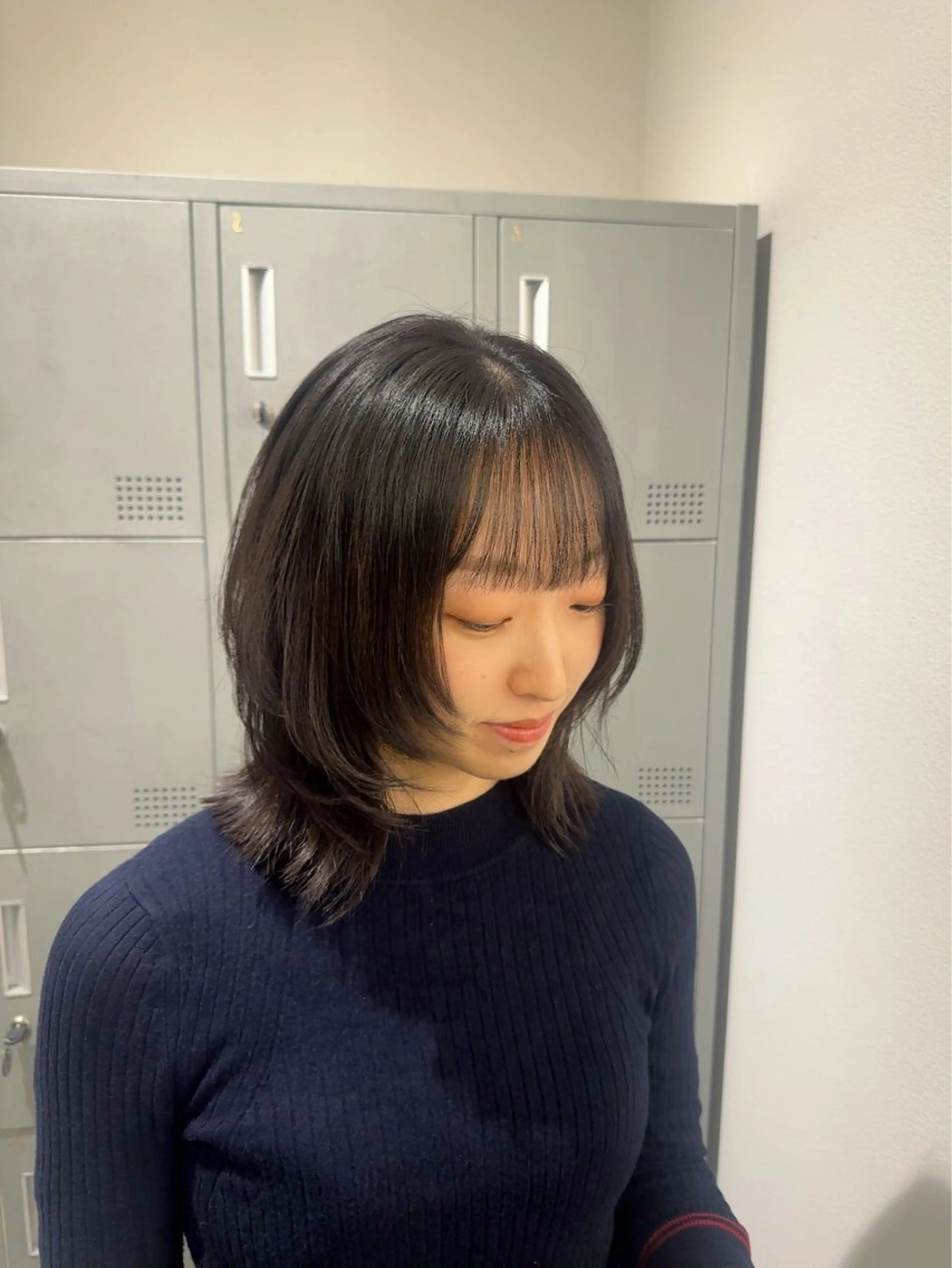 ミディアム 透明感カラー/レイ ヤーカット/KaHoのヘアスタイル