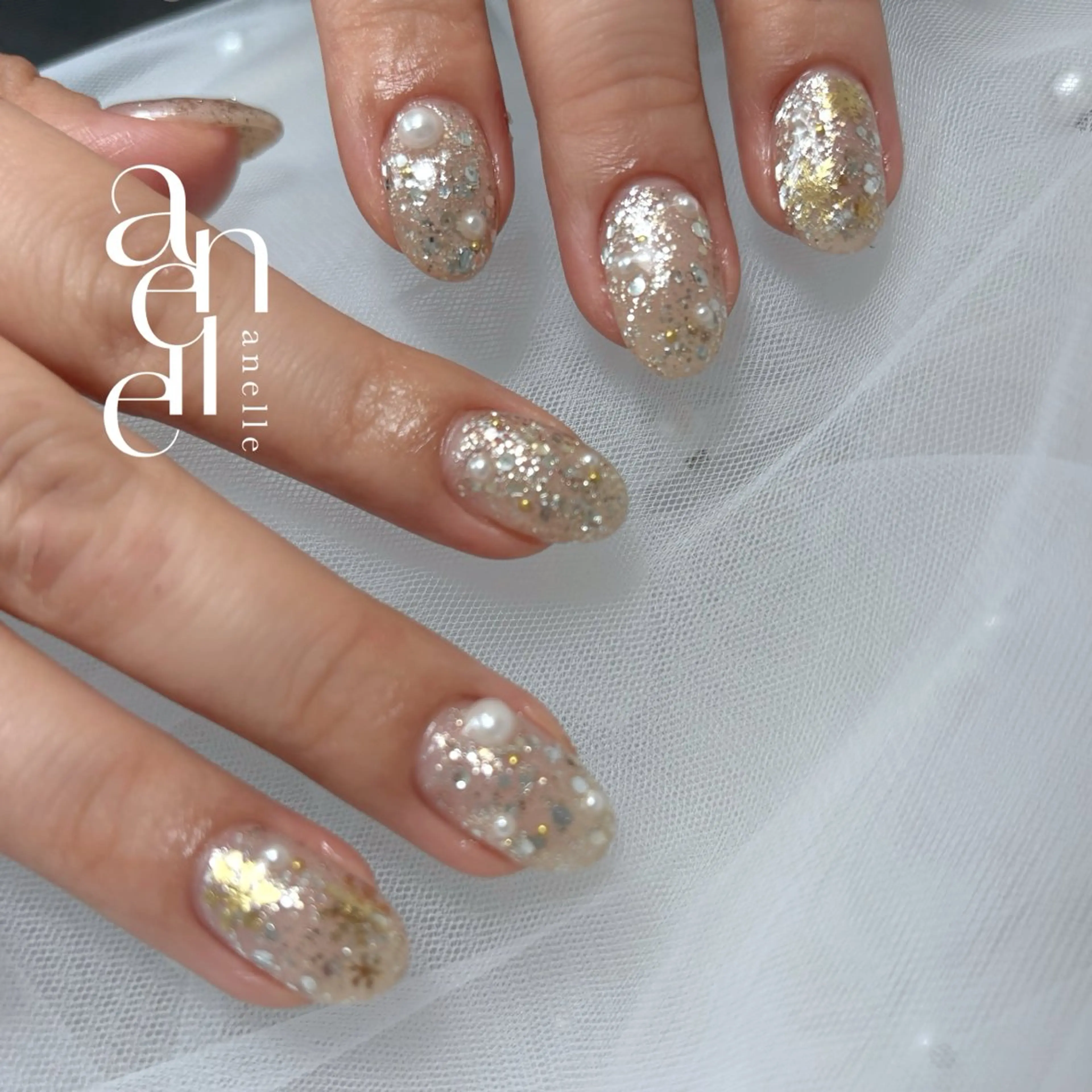 ネイル キラキラネイル anelle Amiのネイルデザイン