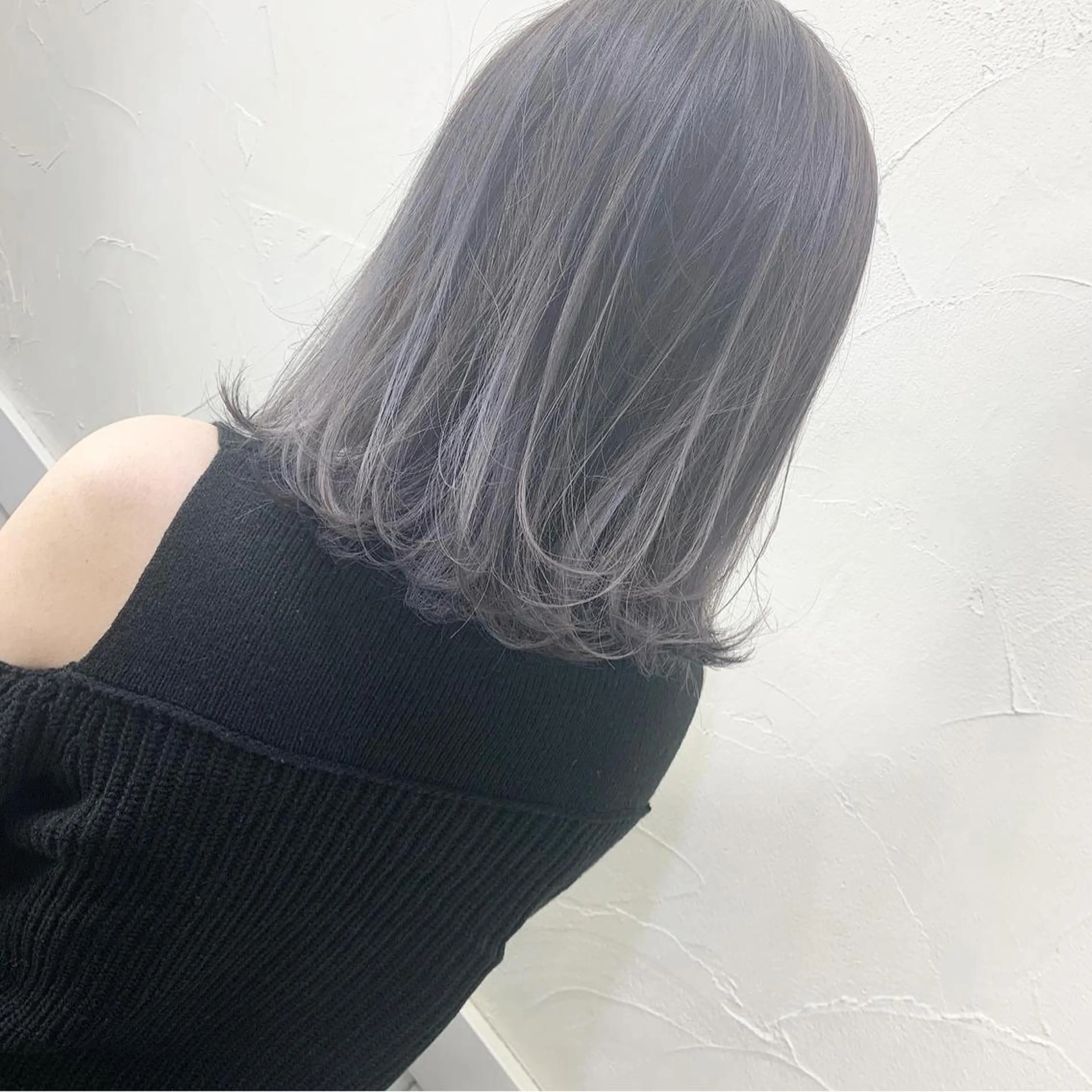 ミディアム カラー バレイヤージュ ブリーチ レイヤーカット 失敗したくない人へ ハイトーン美容師のヘアスタイル