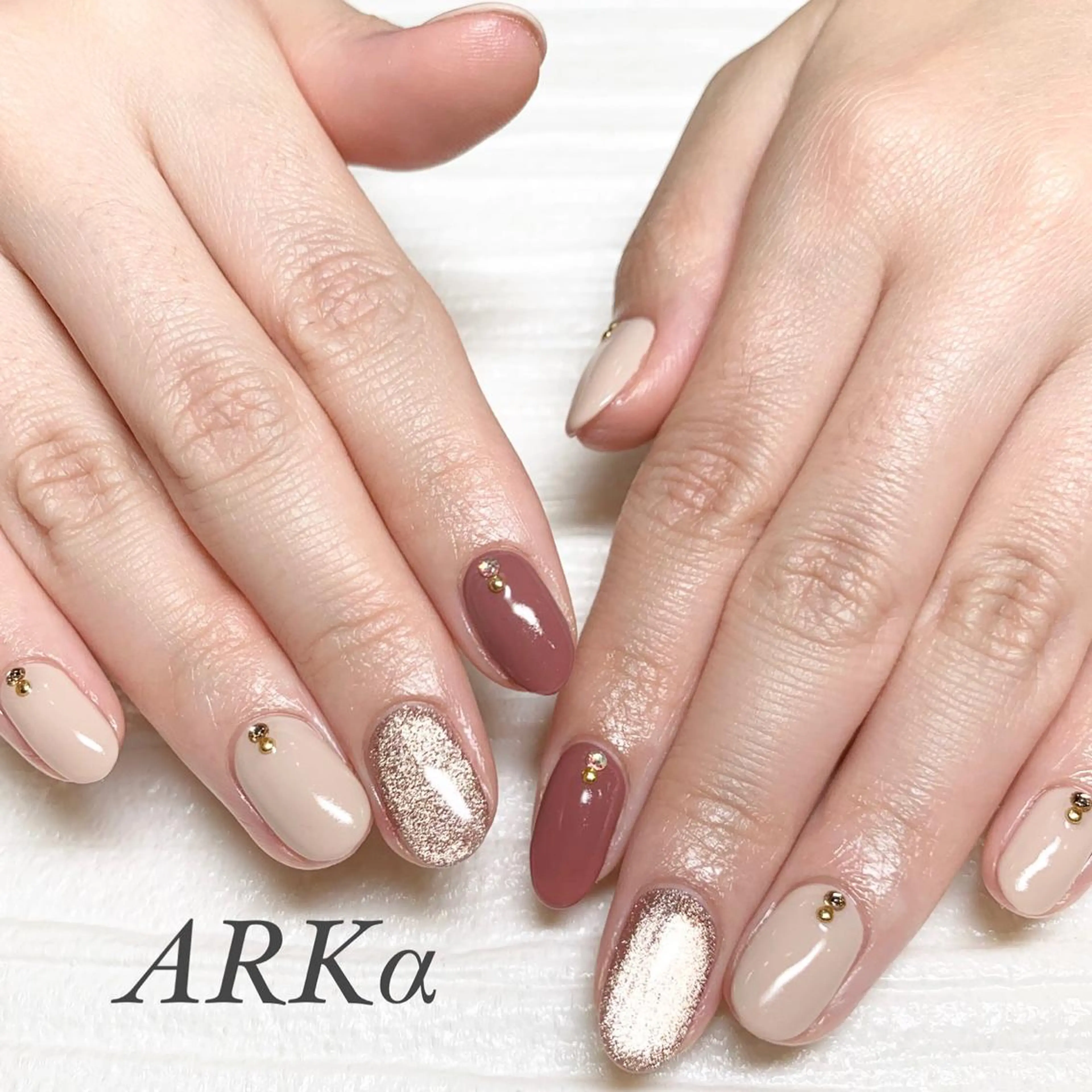 ネイル マグネットネイル ハンドネイル Nailsalon ARKαのネイルデザイン