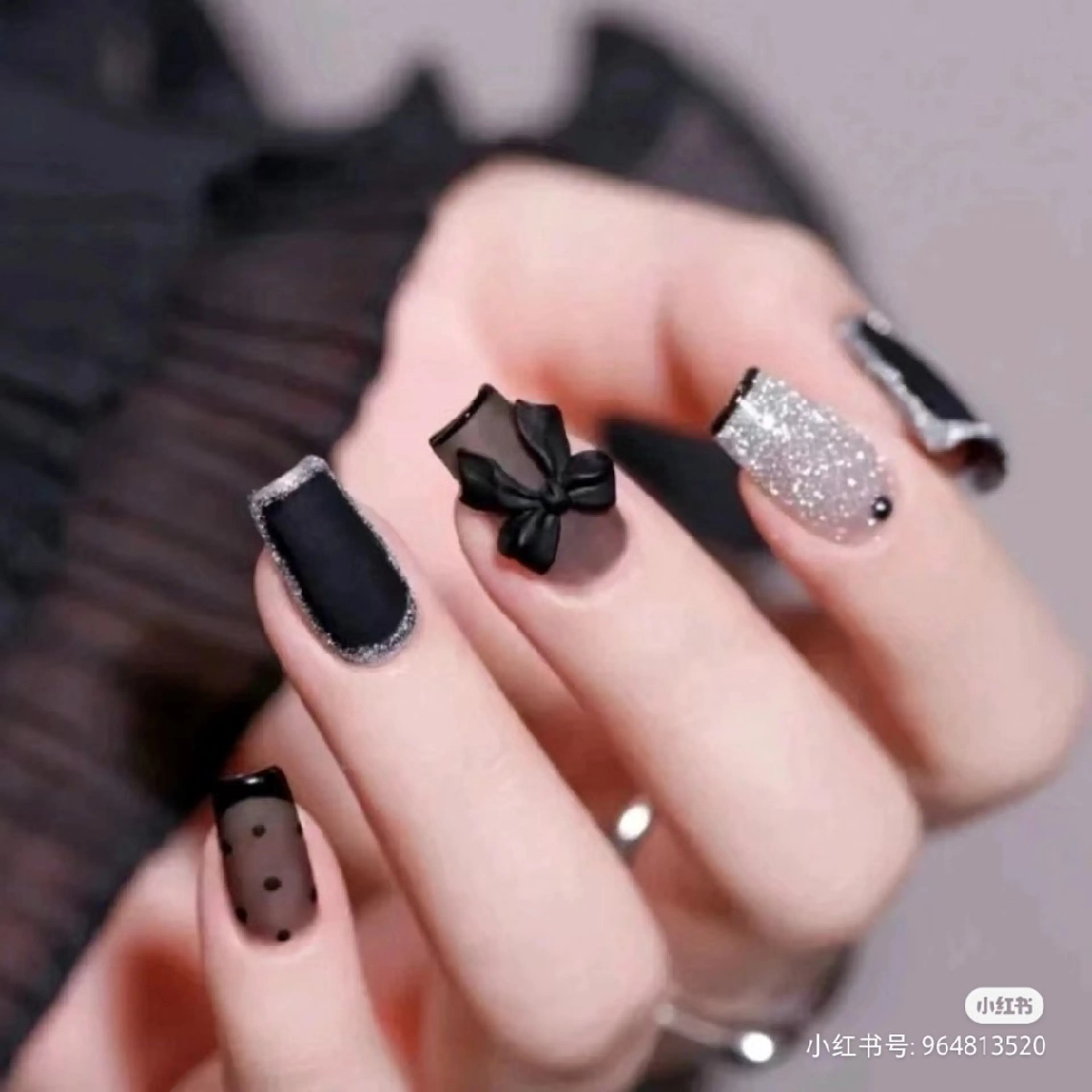 ネイル Theone栄店 伊藤のネイルデザイン