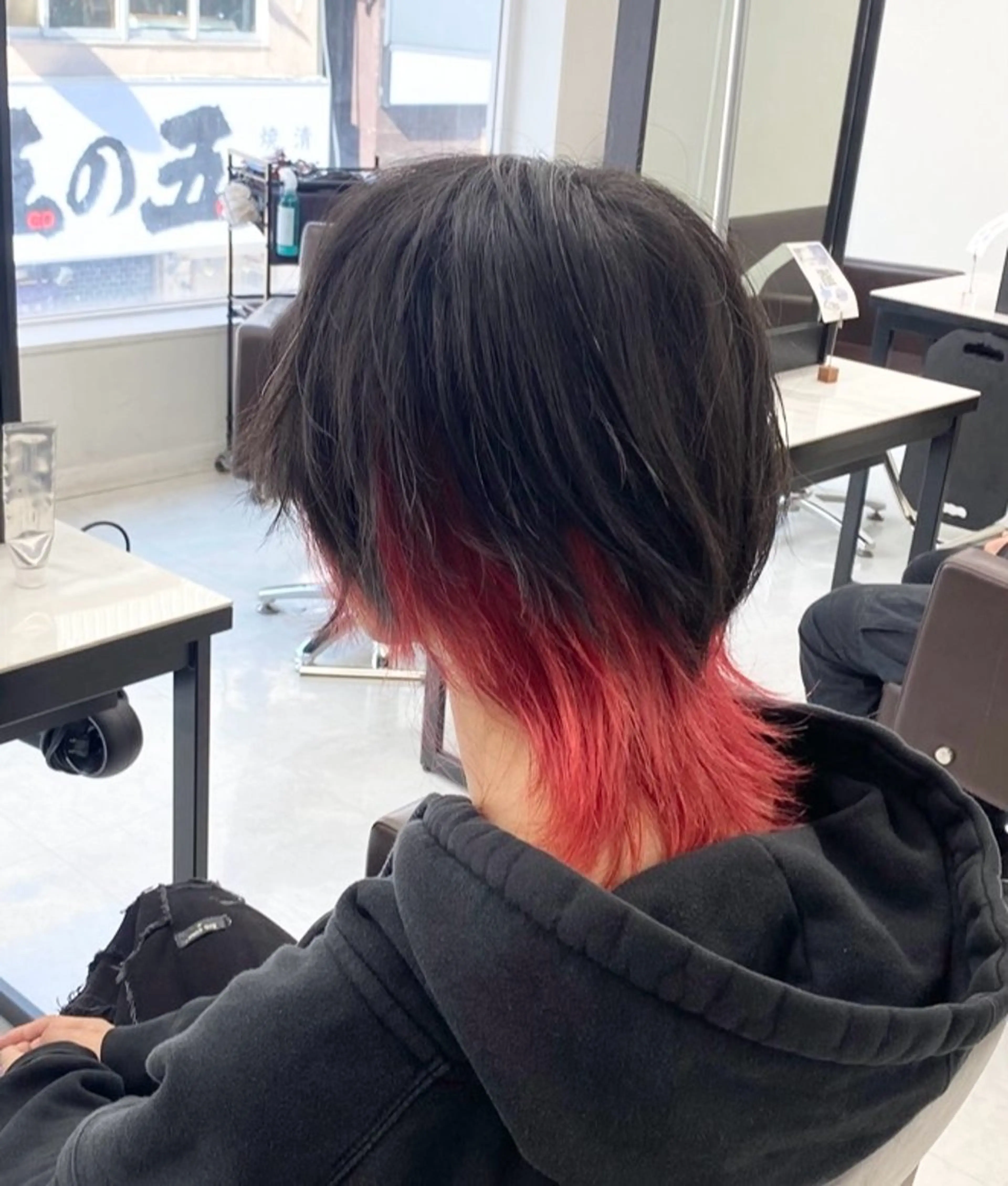 ミディアム カラー ヘアアレンジ メンズ メンズウルフ/ 毛流れ/AOTOのヘアスタイル