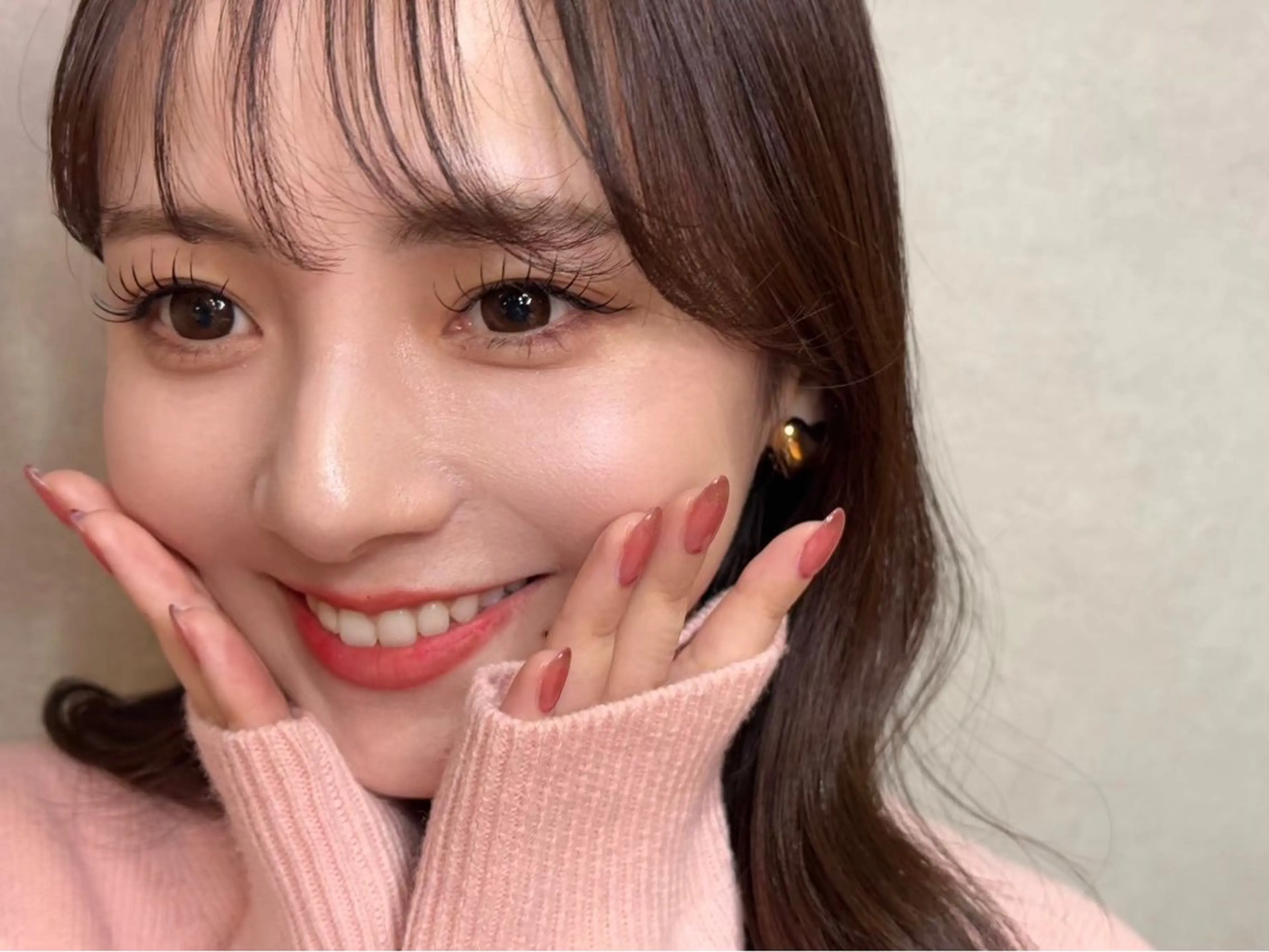 🐶新規限定【フラットラッシュ(黒)】上80本　コーティング仕上げ【ブラウンカラー+１１００円】の写真
