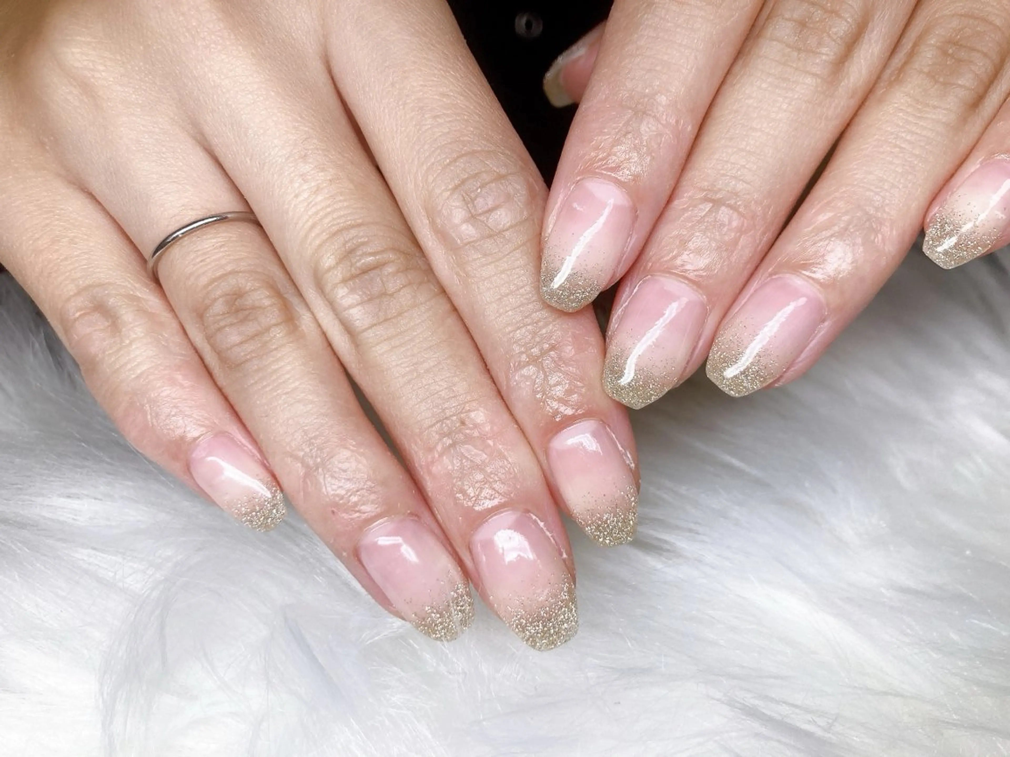 ネイル ECLAT エクラ所属・寺山 千鶴のネイルデザイン