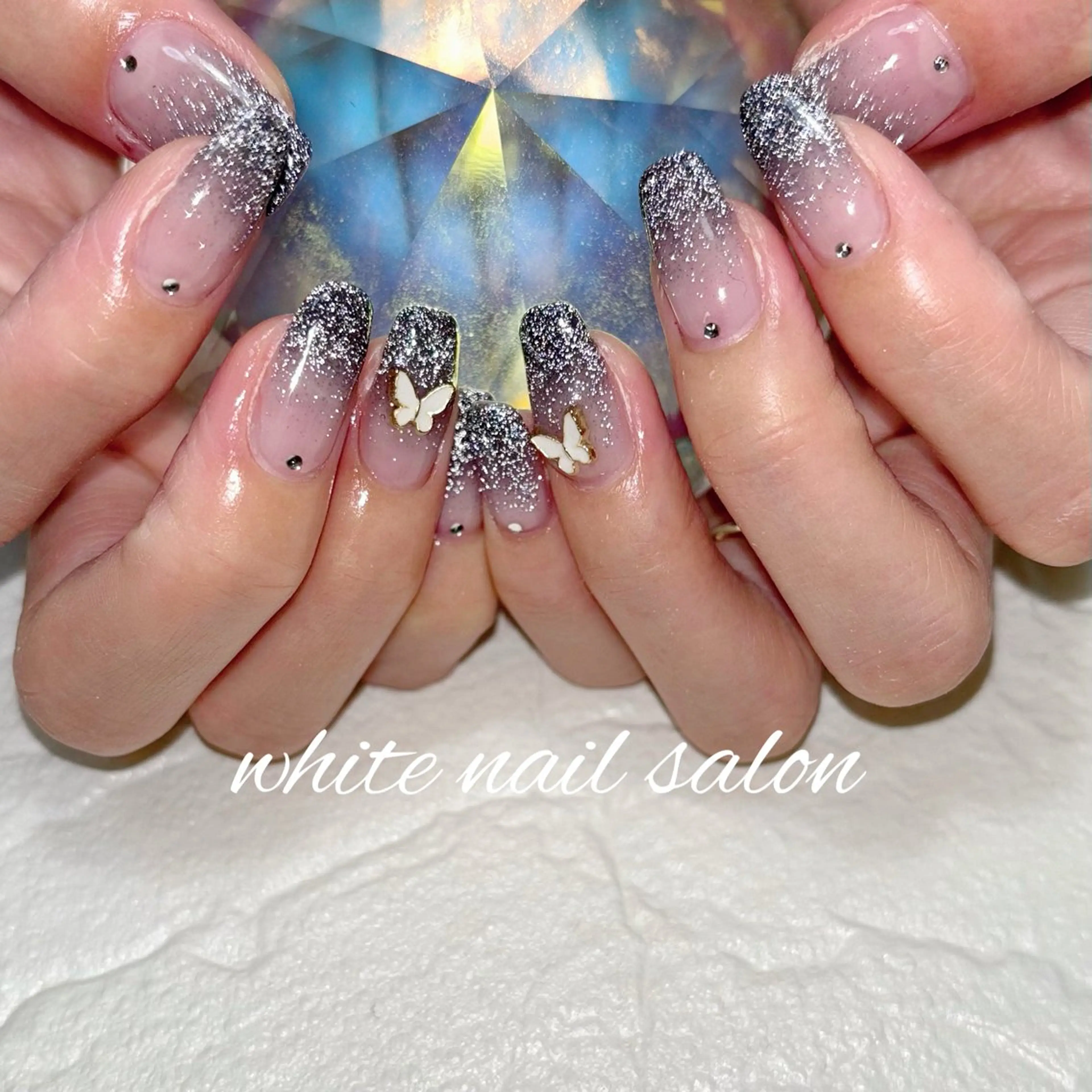 ネイル フットネイル 持ち込み ホワイト ハンドネイル white nail salonのネイルデザイン