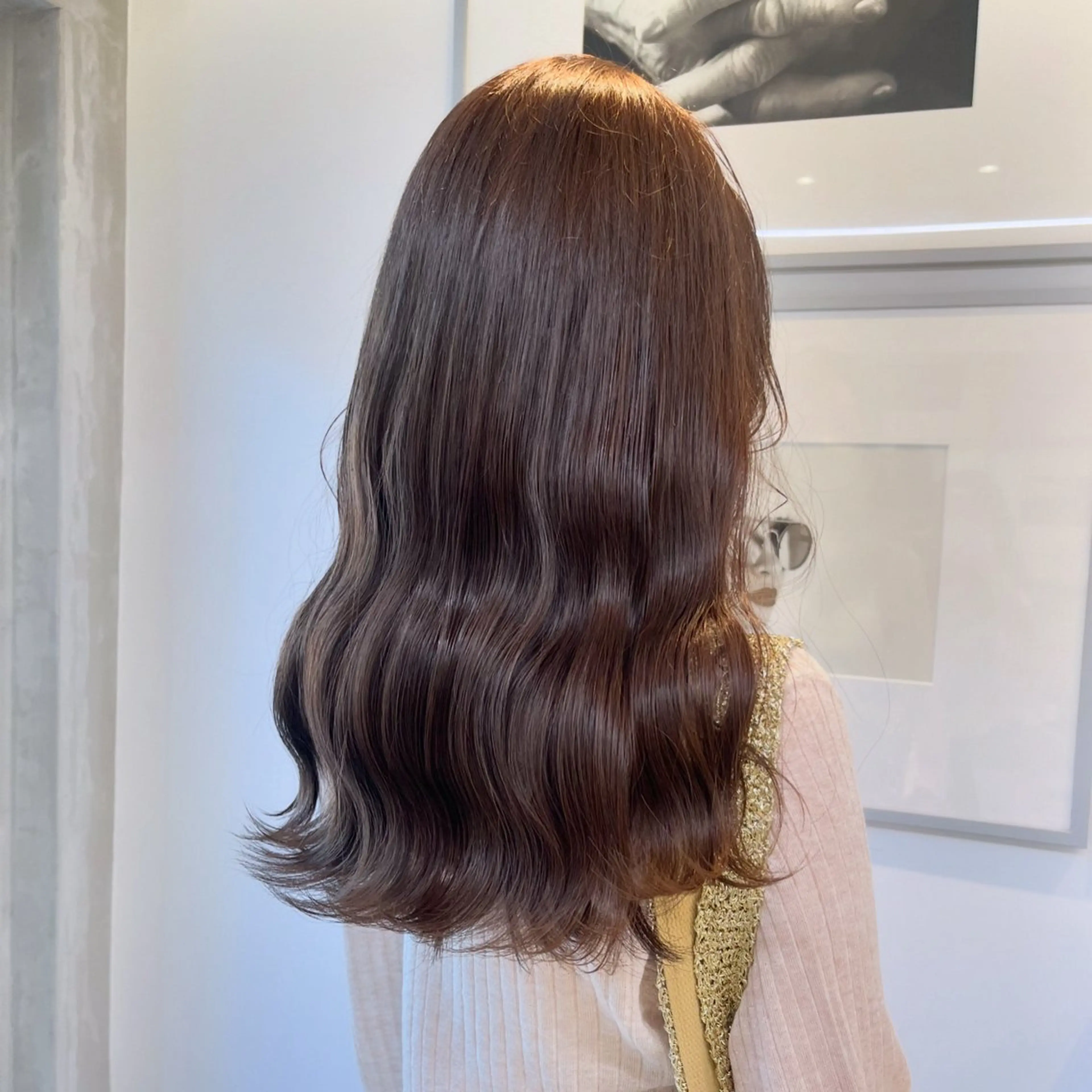 セミロング カラー ベージュカラー ブラウンカラー ブラウンベージュ 透明感カラー フォギーベージュ カジュアルを女っぽく 𝗮𝘆𝗮𝗰𝗼のヘアスタイル