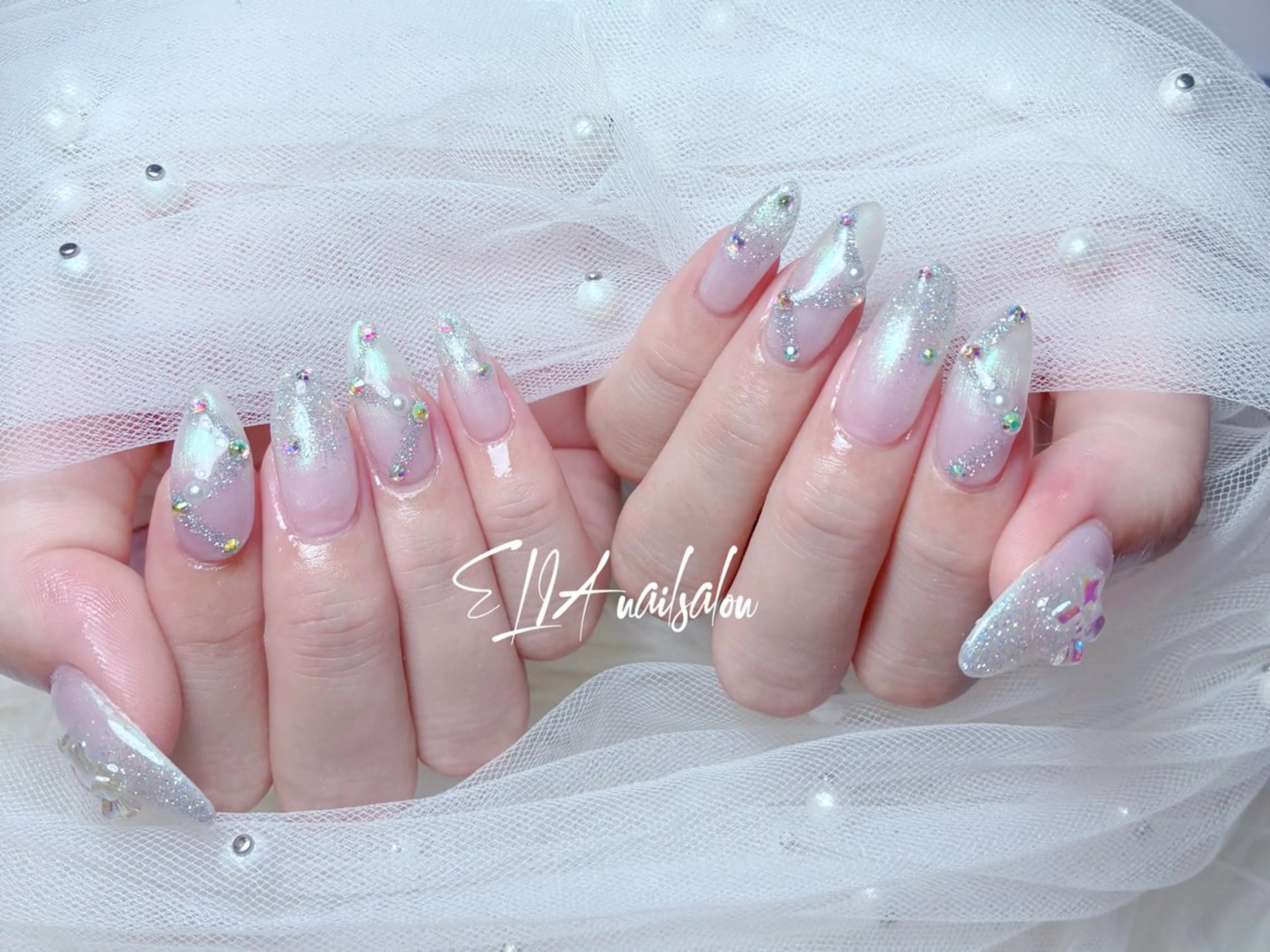 ミディアム ハンドネイル ハンドケア ELIA【エリア】 nailsalonのネイルデザイン