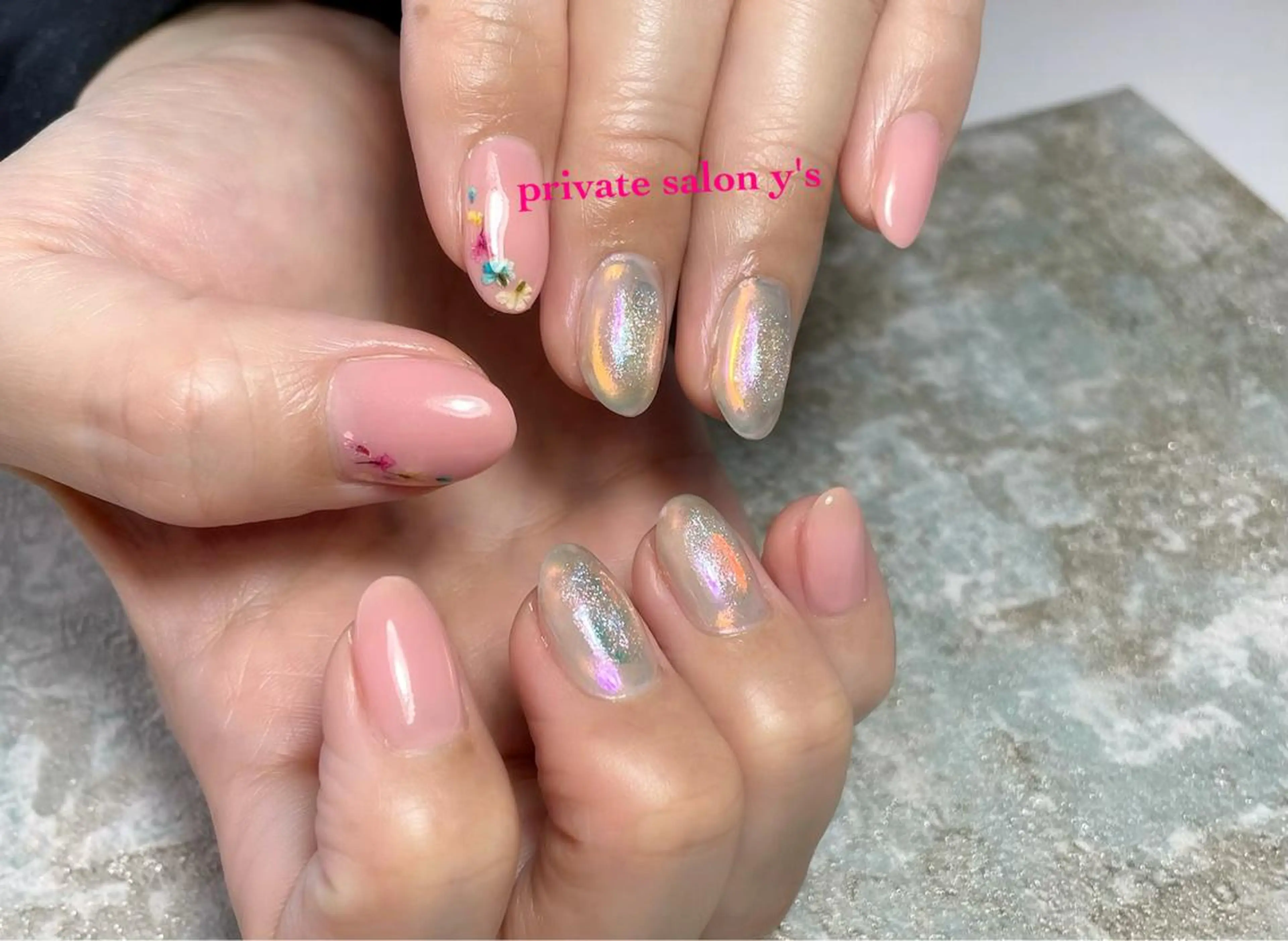 ネイル y' sのネイルデザイン