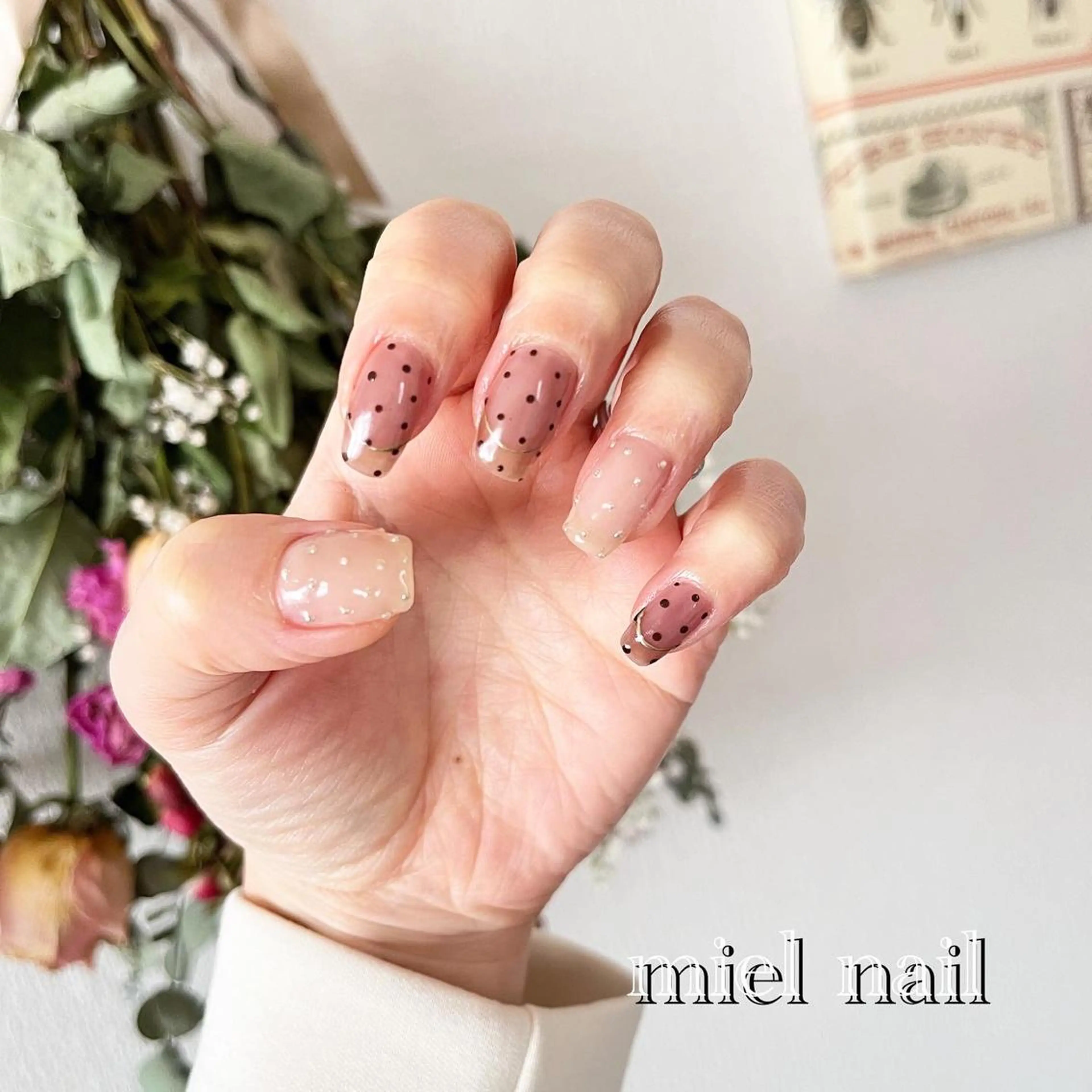 ネイル ドット フレンチネイル ミラーネイル 春ネイル 夏ネイル ハンドネイル miel nailのネイルデザイン
