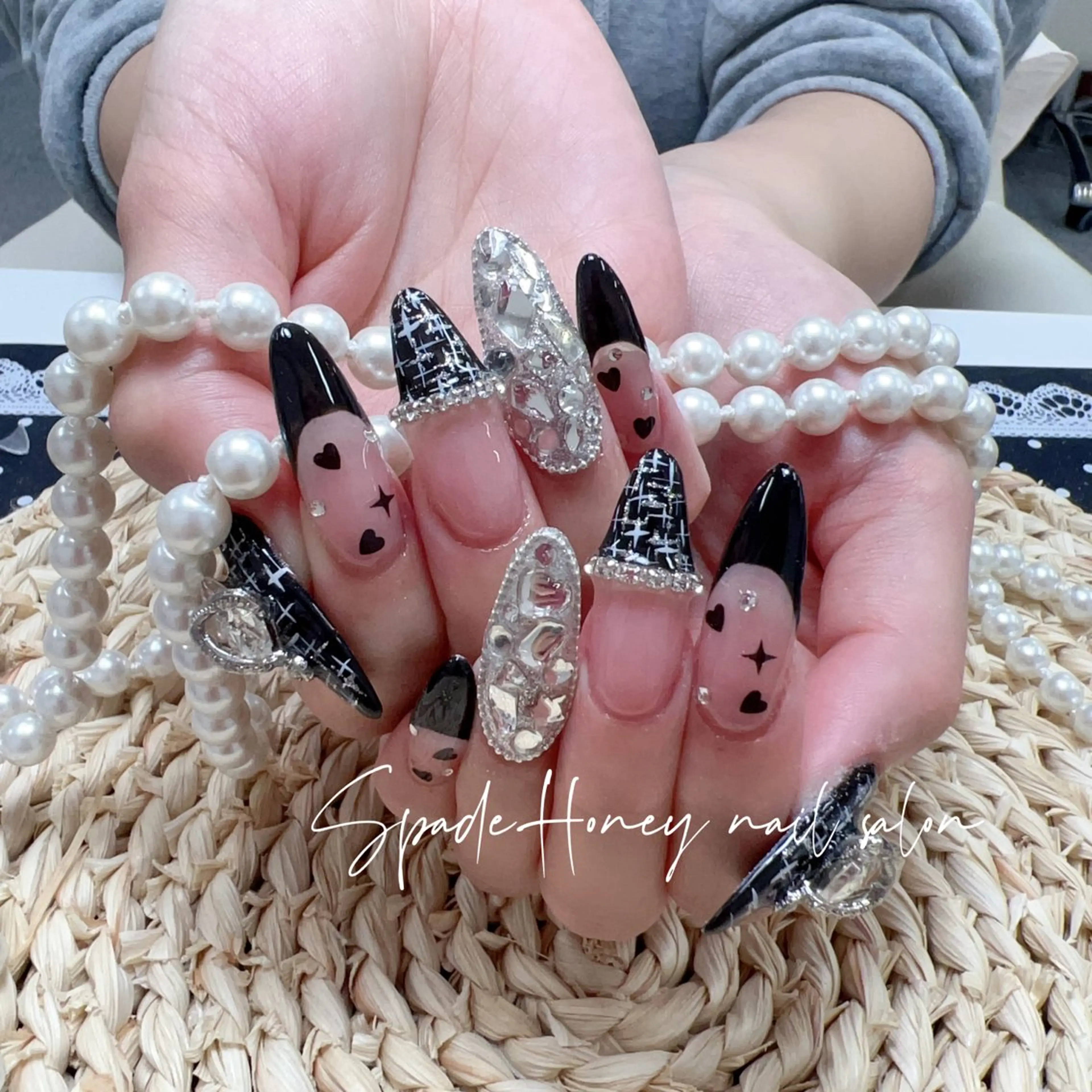 ネイル ハンドネイル SpadeHoney ♠️✨のネイルデザイン