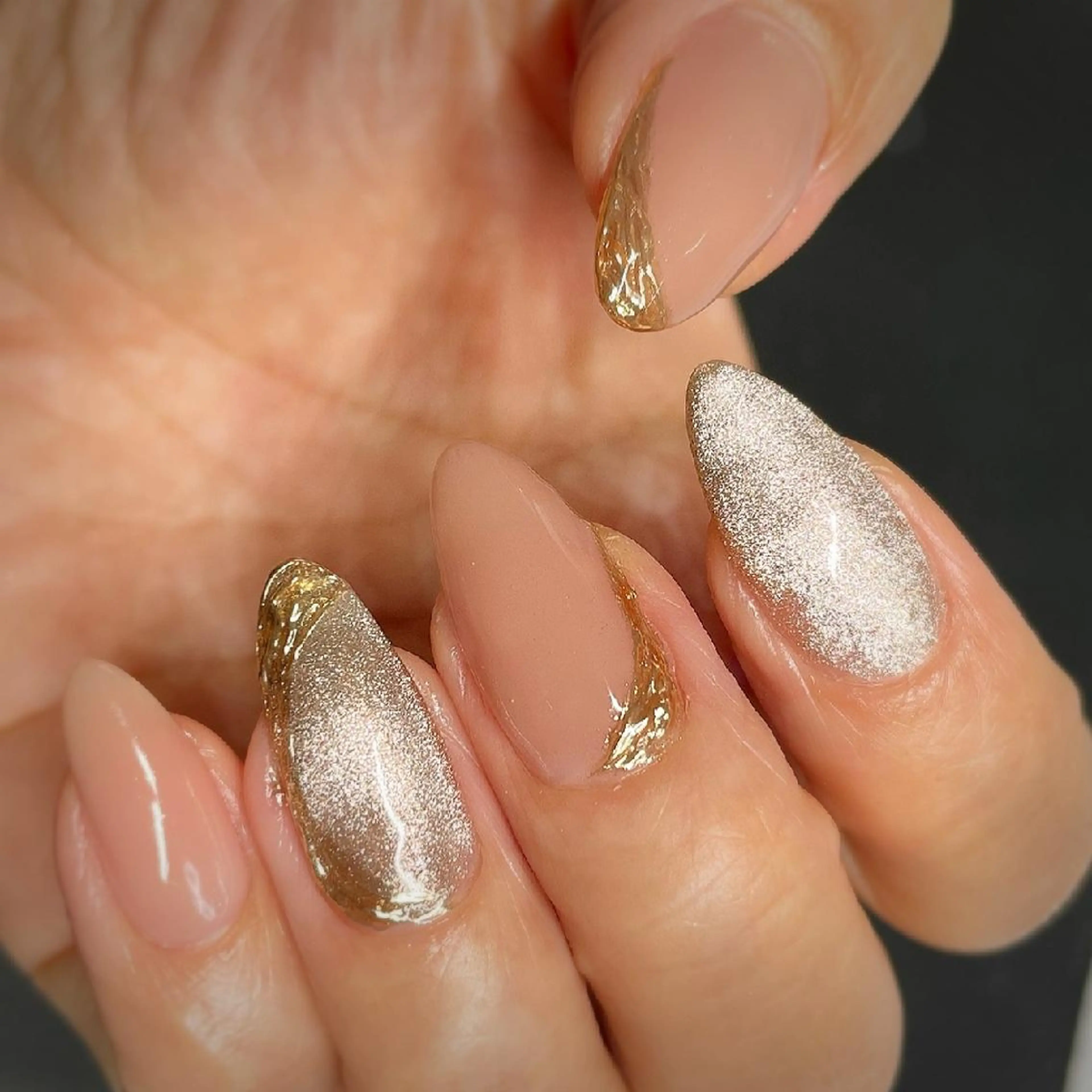 ネイル アートネイル ジェルネイル キラキラネイル マグネットネイル ハンドネイル フットネイル AQUA NAIL所属・AQUA NAILのネイルデザイン