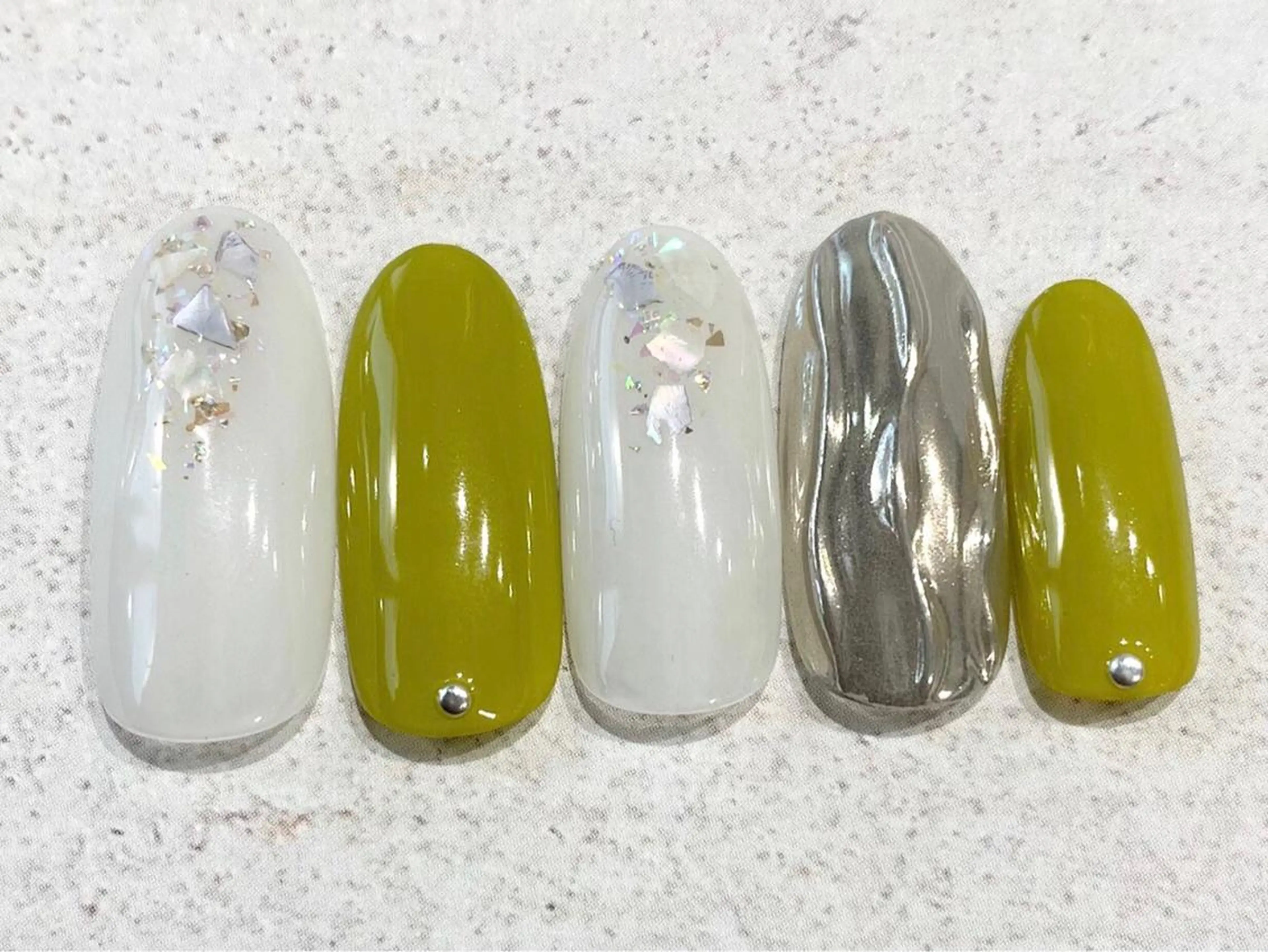 ネイル Nail salon mewのネイルデザイン