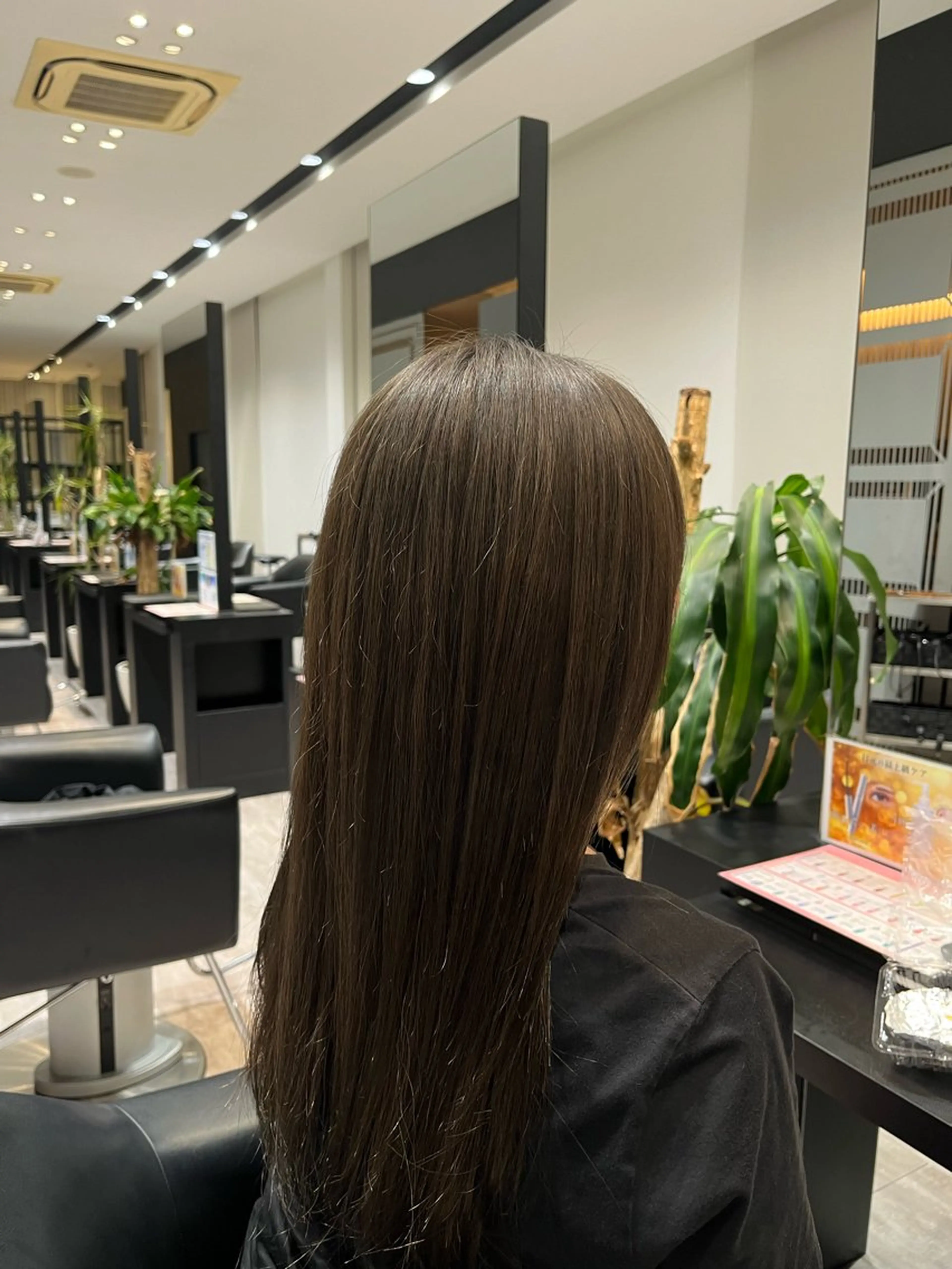 カラー ダブルカラー 亀井 慎太郎のヘアスタイル