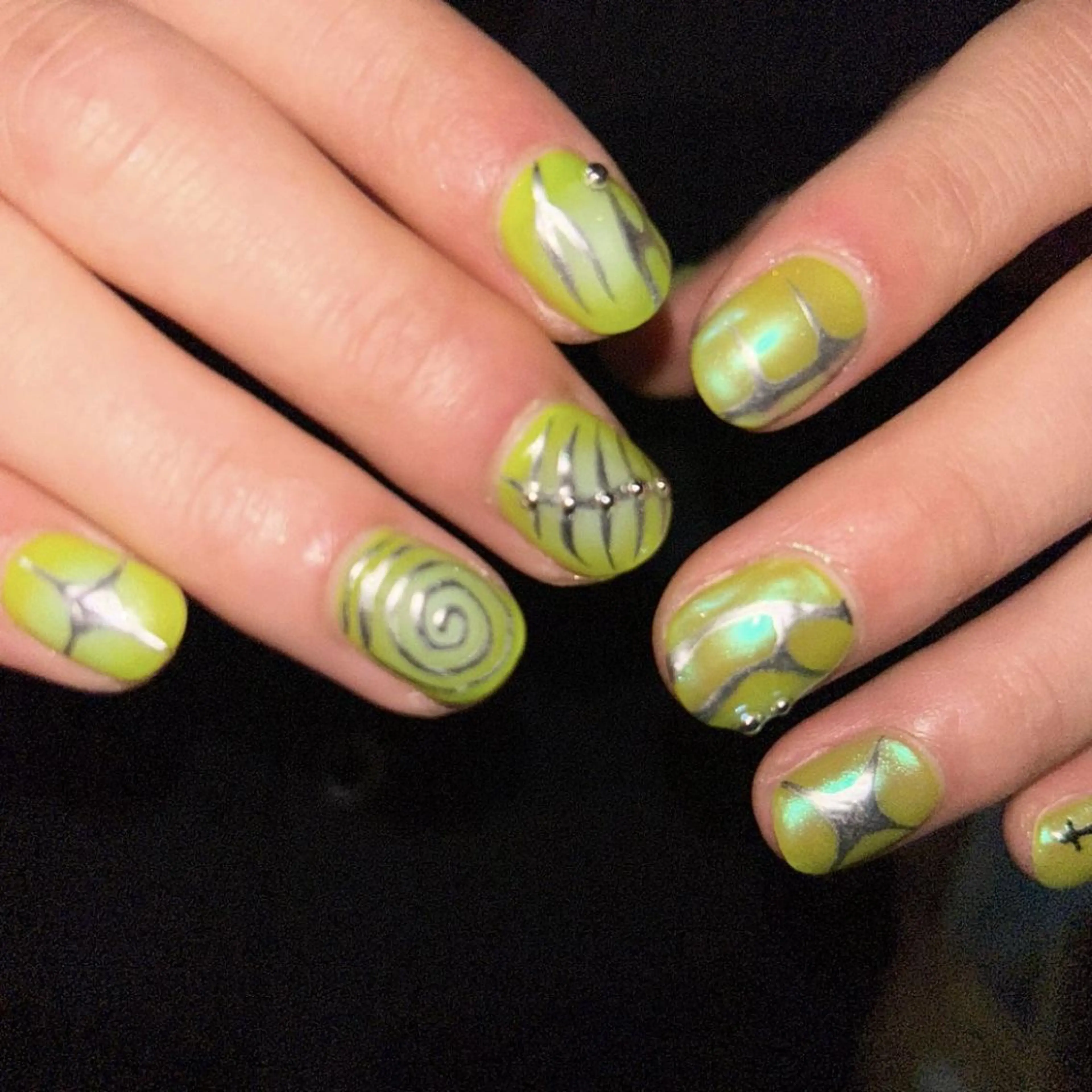 ネイル アートネイル メンズネイル 持ち込み REBEST南森町 nail🪽のネイルデザイン