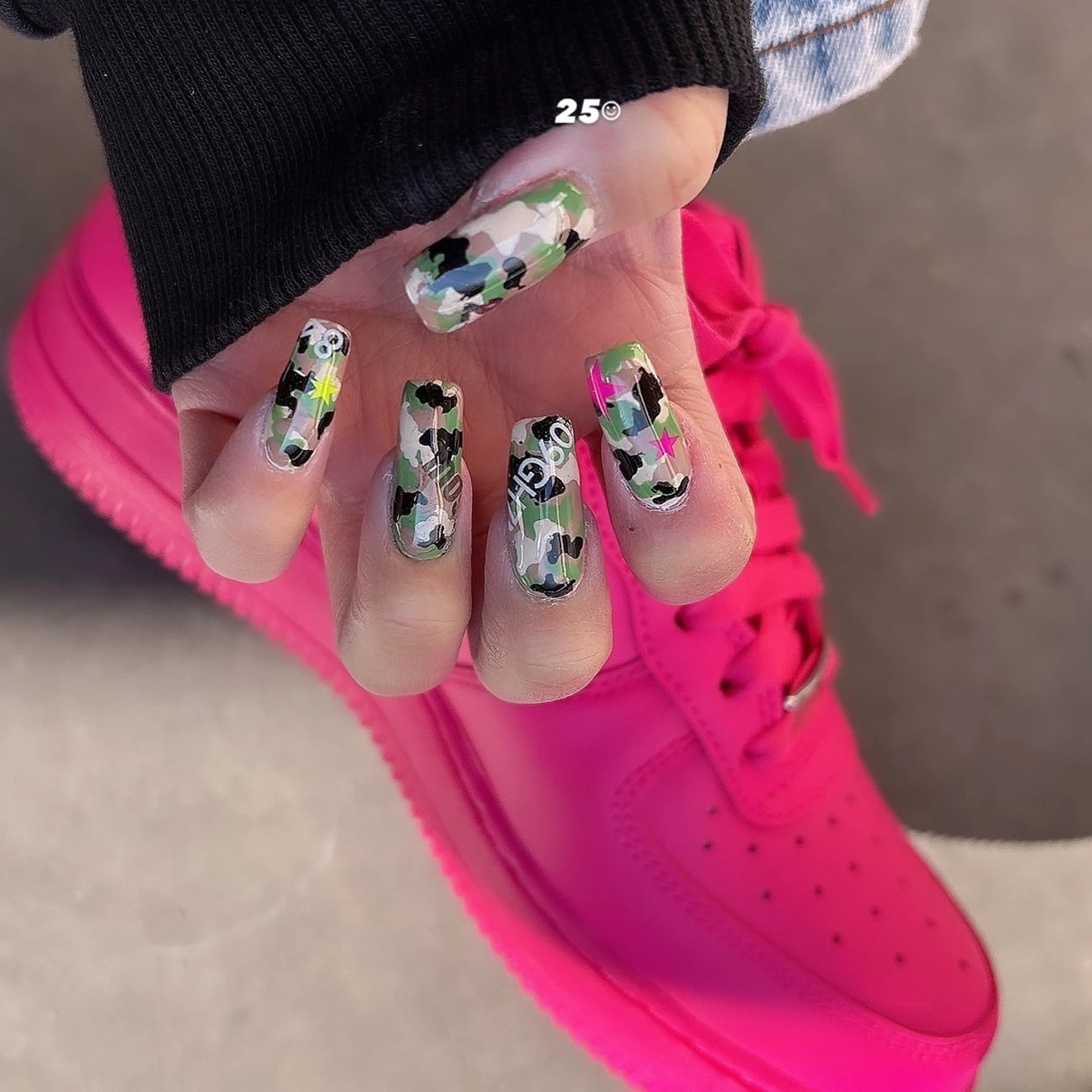 ネイル NIcoNIco LAND☺︎のネイルデザイン