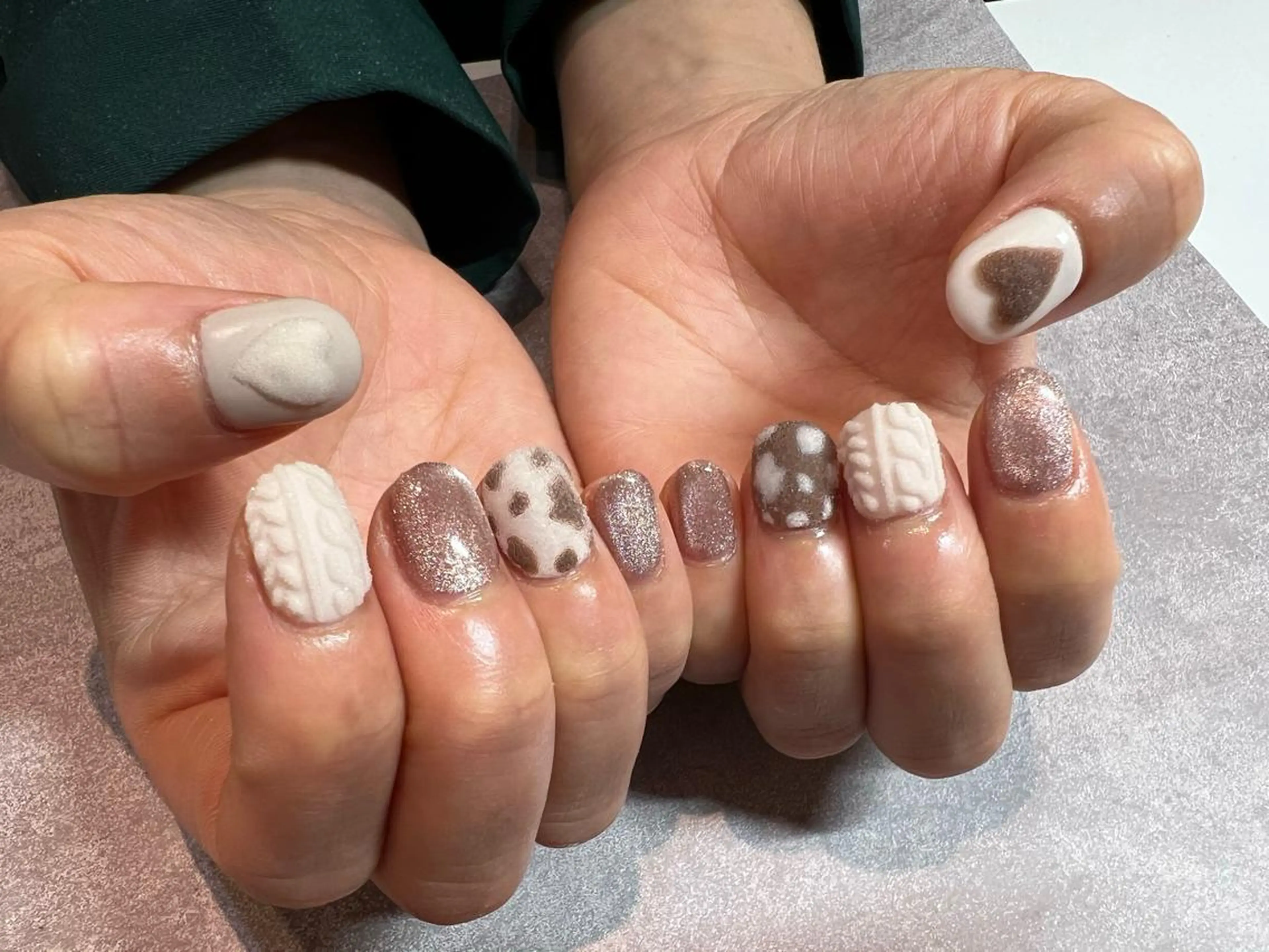 ネイル ハンドネイル Revia所属・Revia おおだちあやなのネイルデザイン