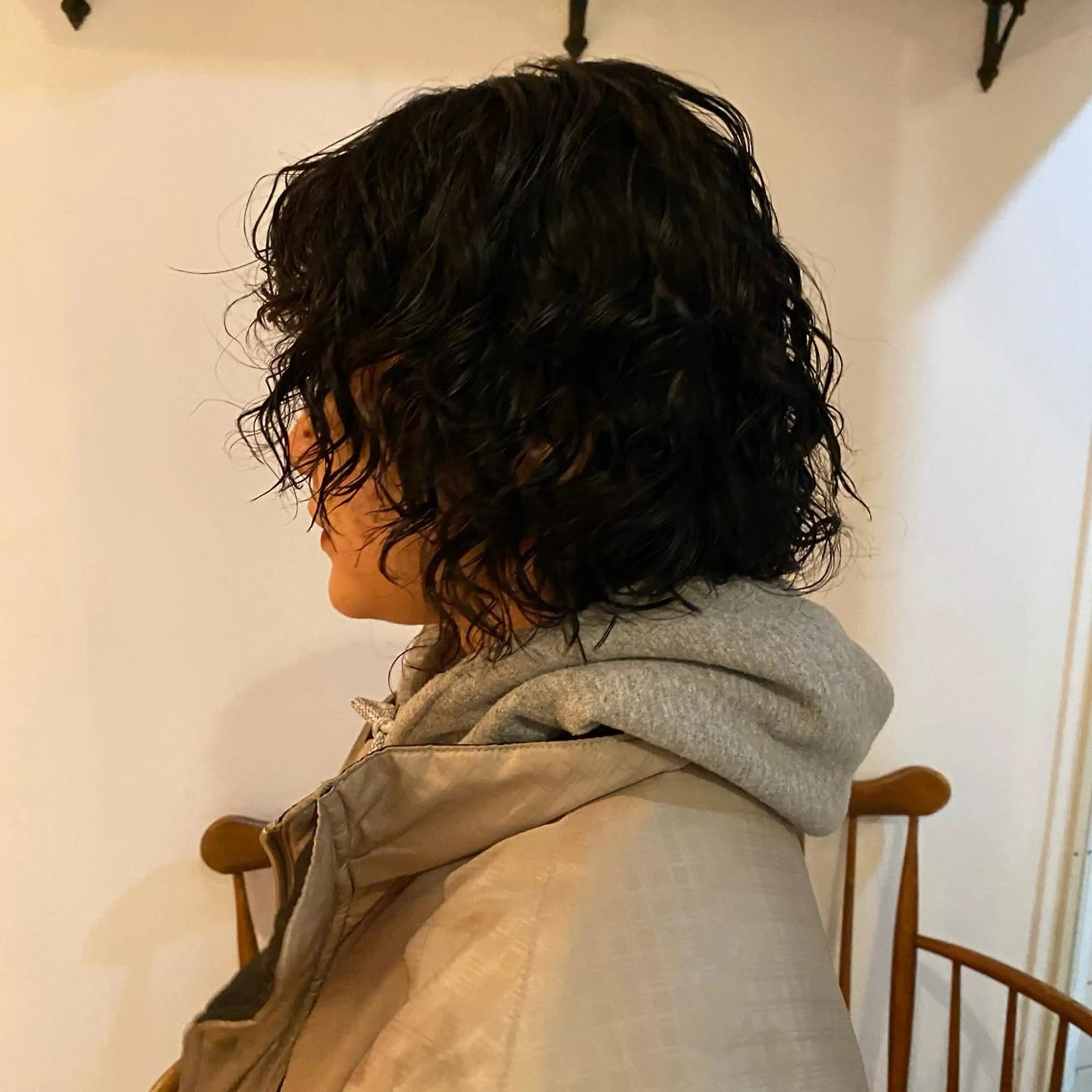 ミディアム パーマ カット ヘアカラー トリートメント 店長　ショート& パーマ　坂本のヘアスタイル