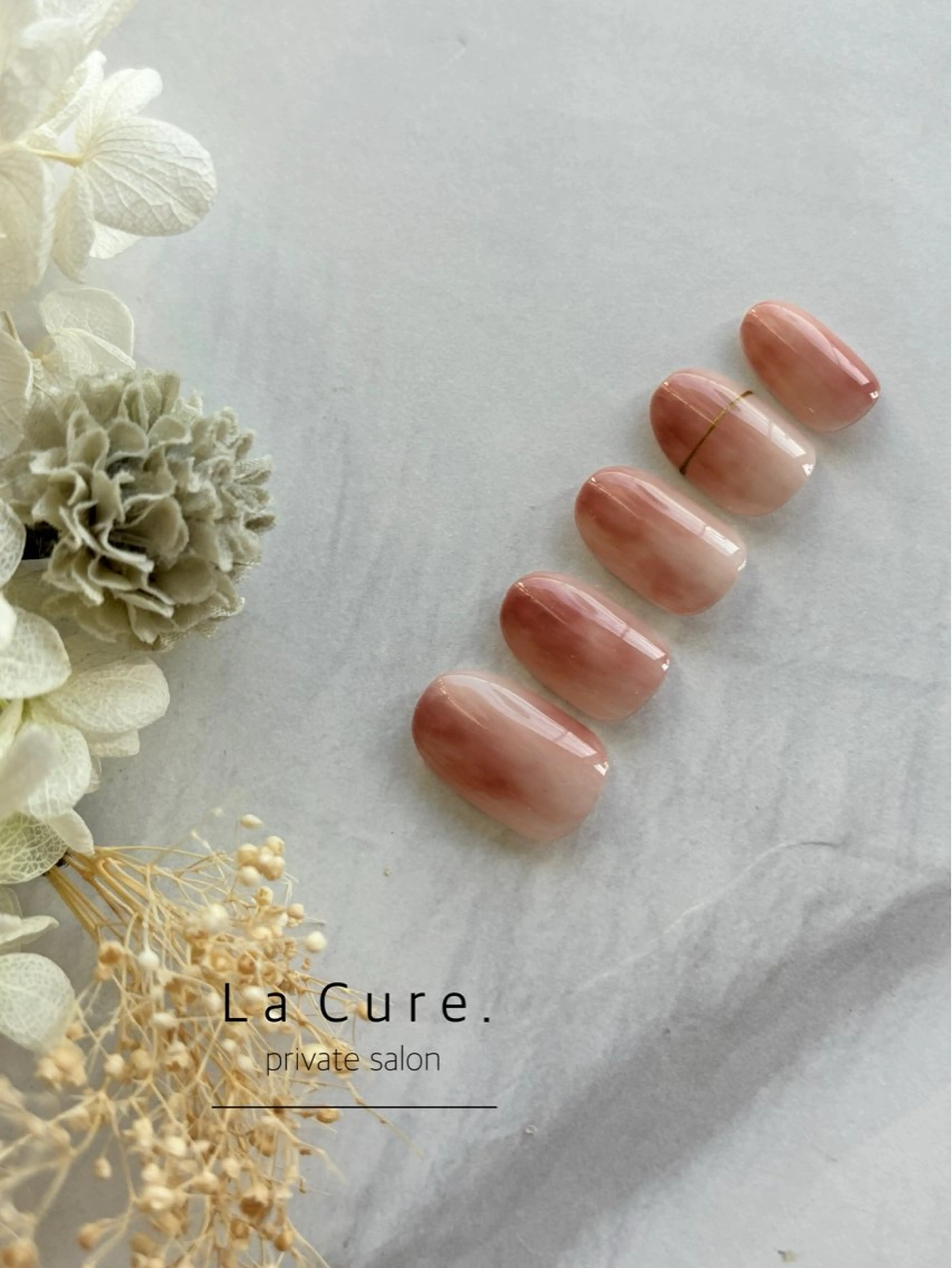 ネイル ジェルネイル ニュアンスネイル ハンドネイル Lacure. misaのネイルデザイン