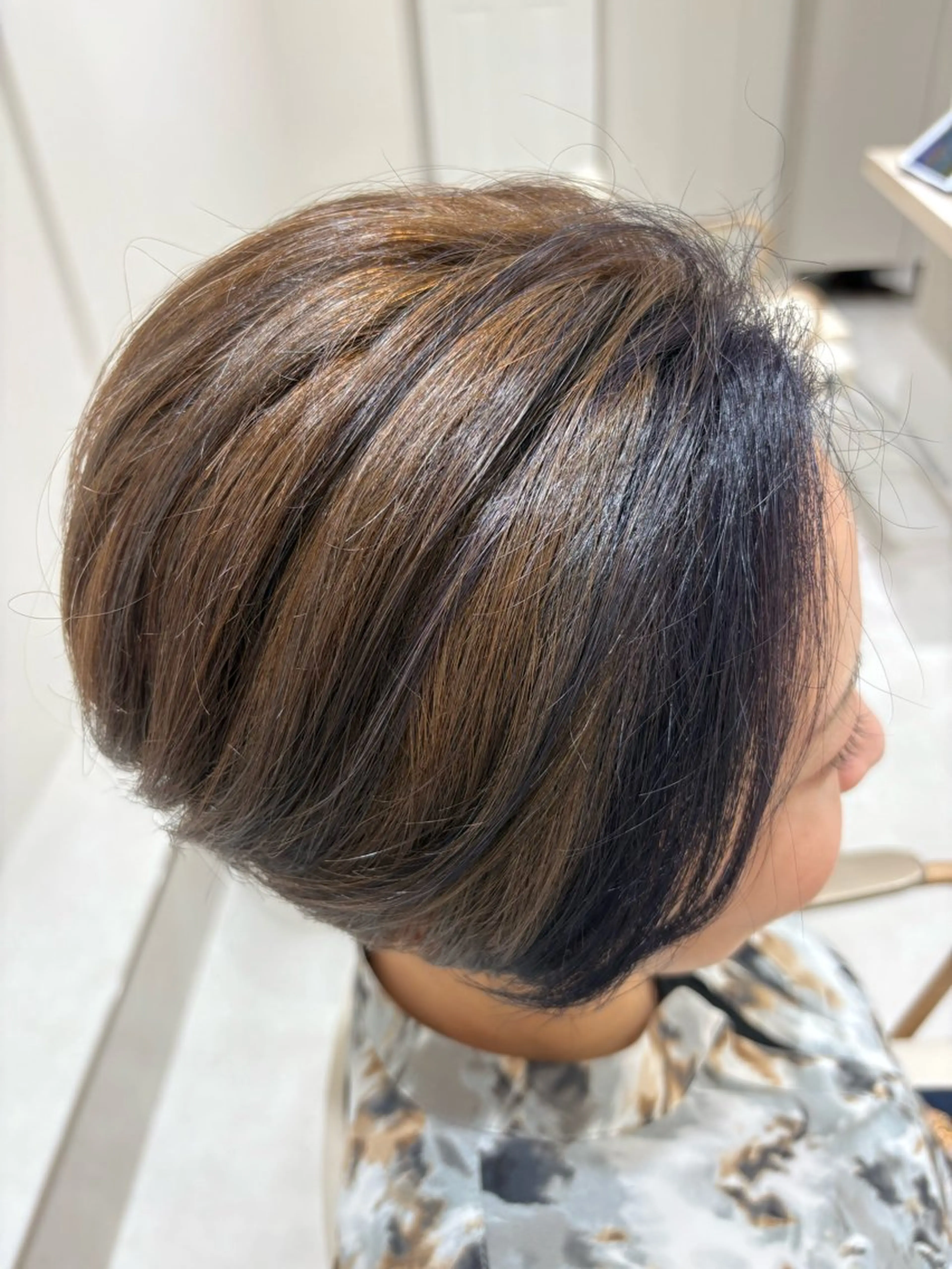 ショート ミストバング パープルカラー 髙橋 充のヘアスタイル