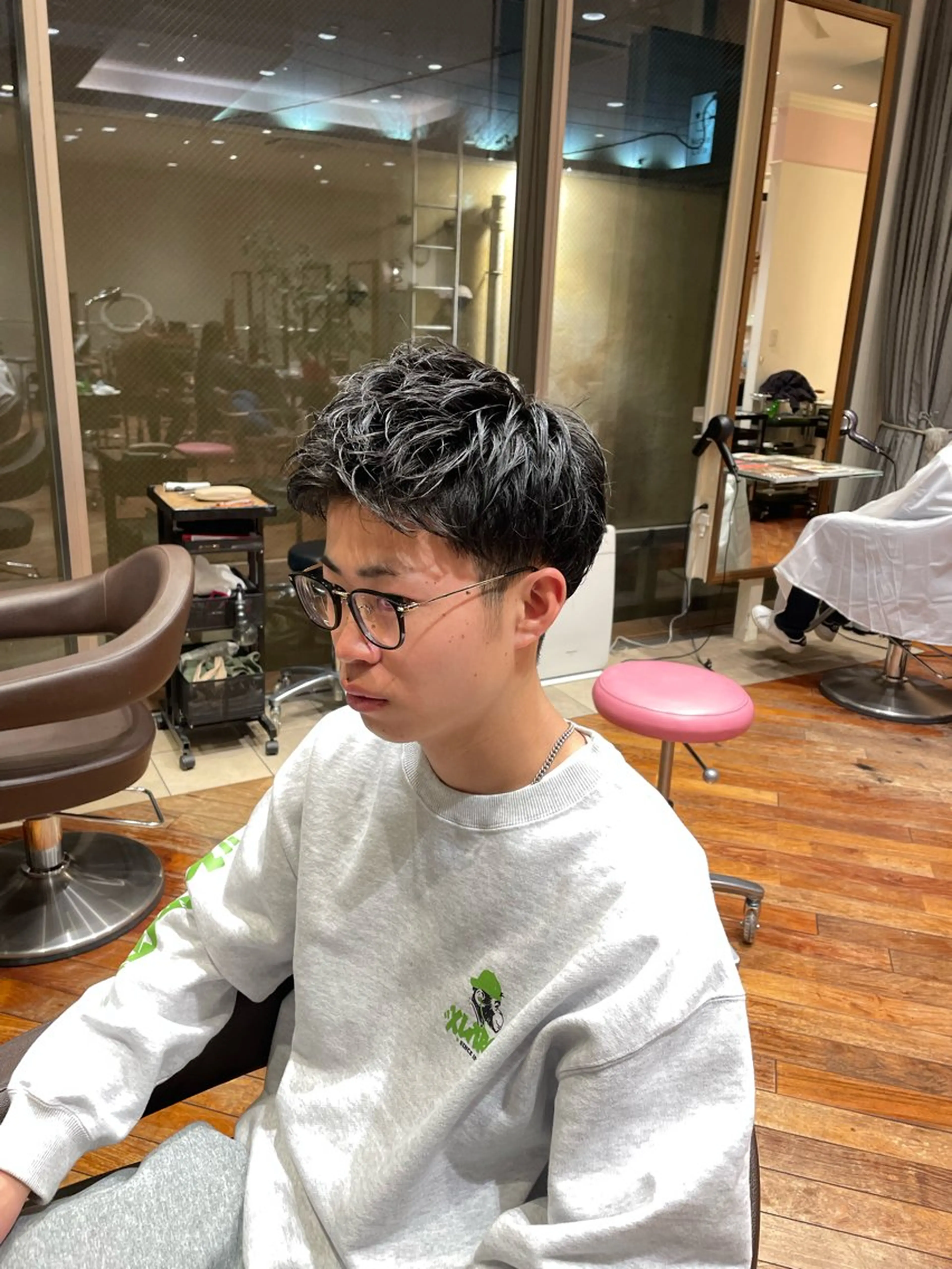 メンズ メンズパーマ 梅田　似合わせ特化 稲葉利也斗のヘアスタイル