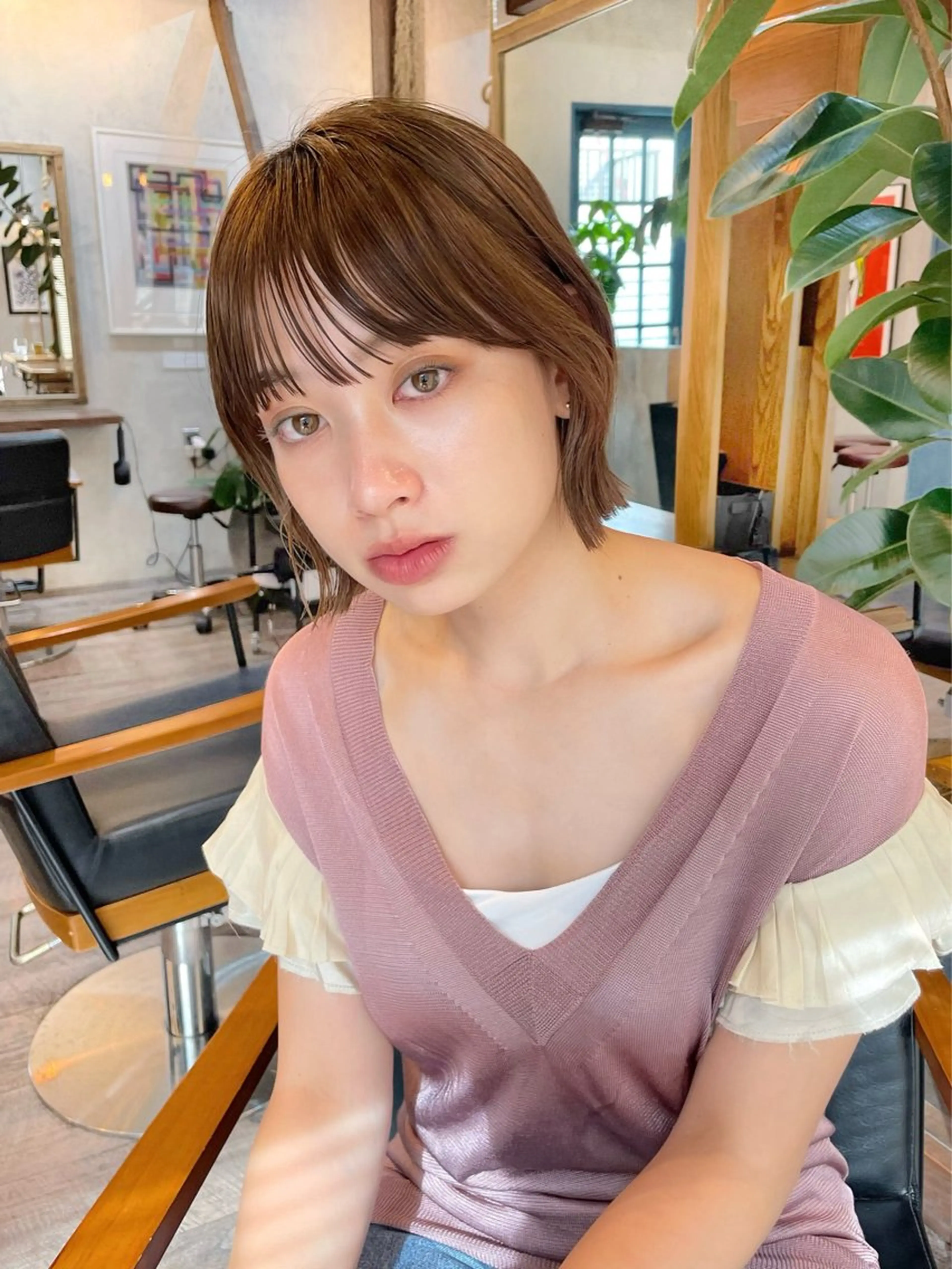 ショート カラー 切りっぱなしボブ ボブレイヤー ボブ くびれヘア 顔まわりレイヤー カット ヘアカラー 結べるレイヤーボブ くびれLady表参道のヘアスタイル