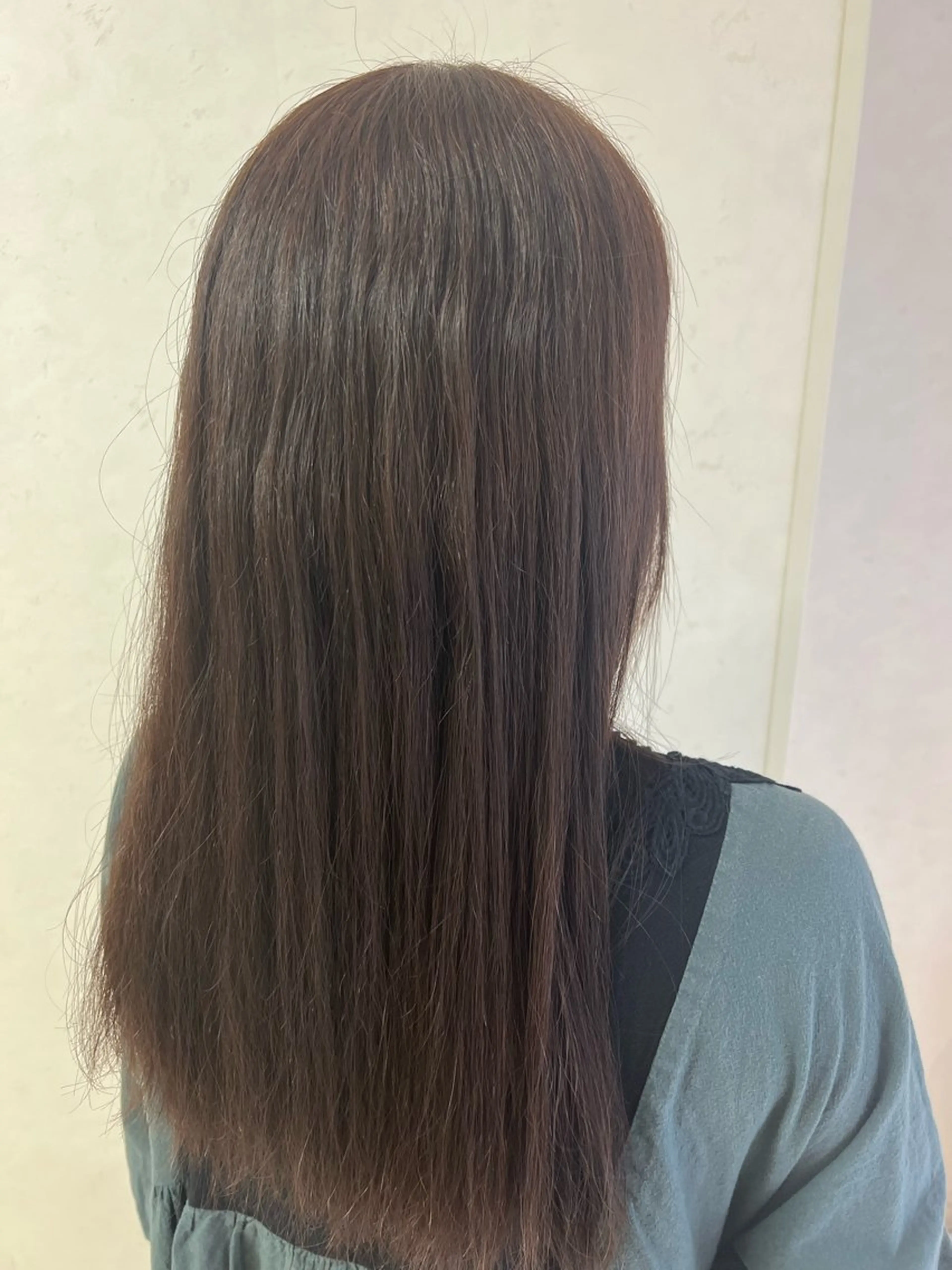 ロング ヘアカラー 吉田 眞のヘアスタイル