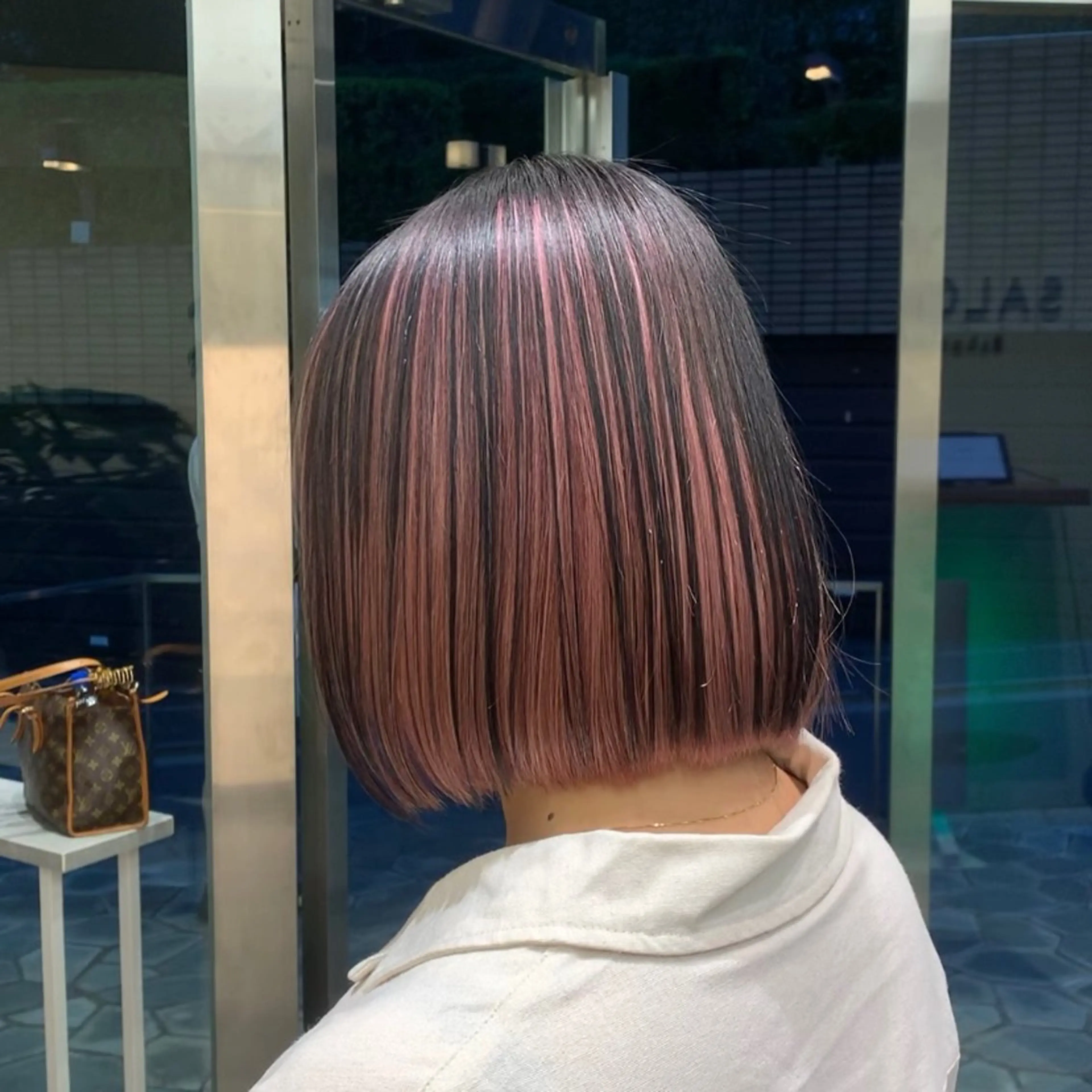 ショート カラー サロウィン(SALOWIN)原宿iori店所属・ツヤツヤ ハイトーン/Reiのヘアスタイル
