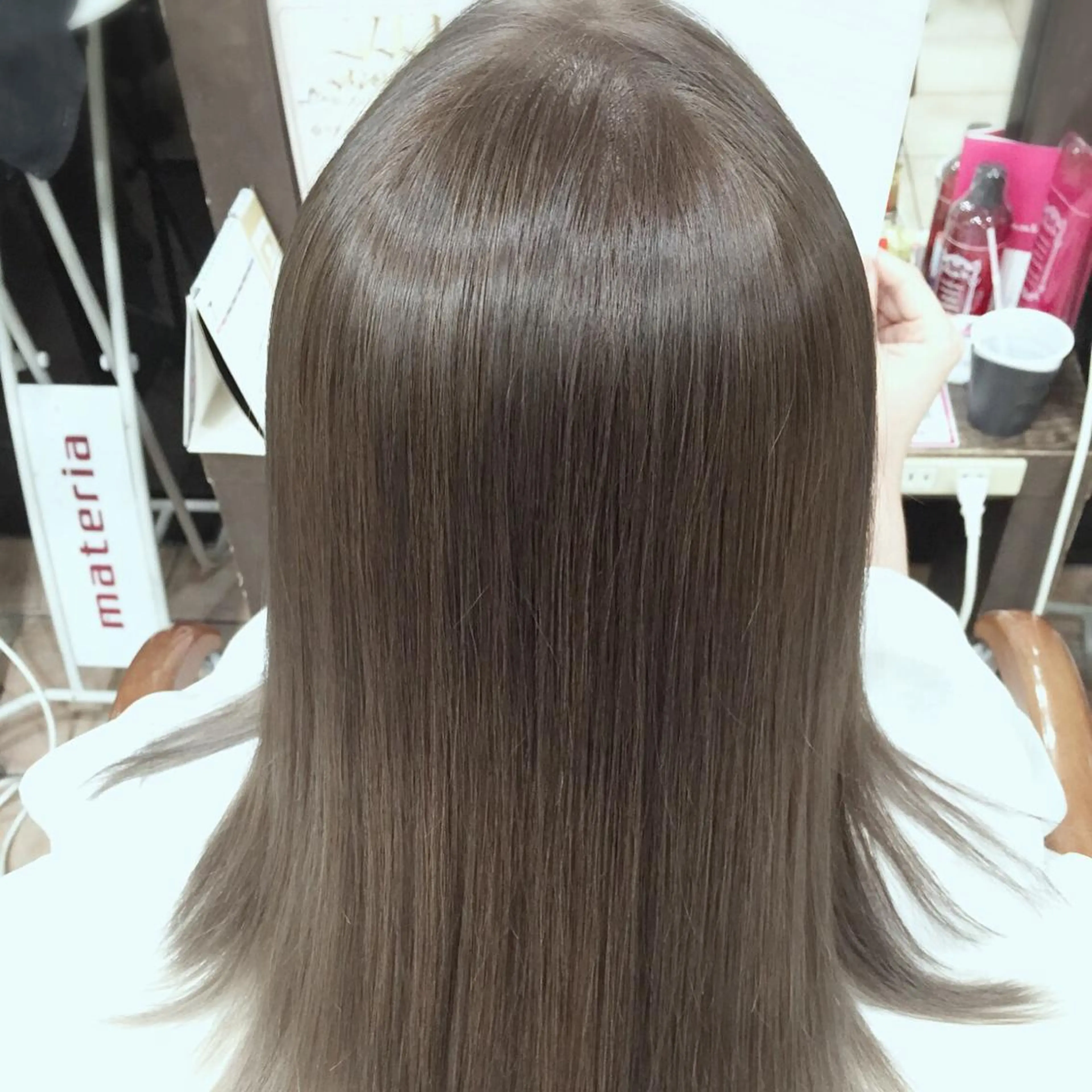 セミロング カラー 今里 弘樹のヘアスタイル