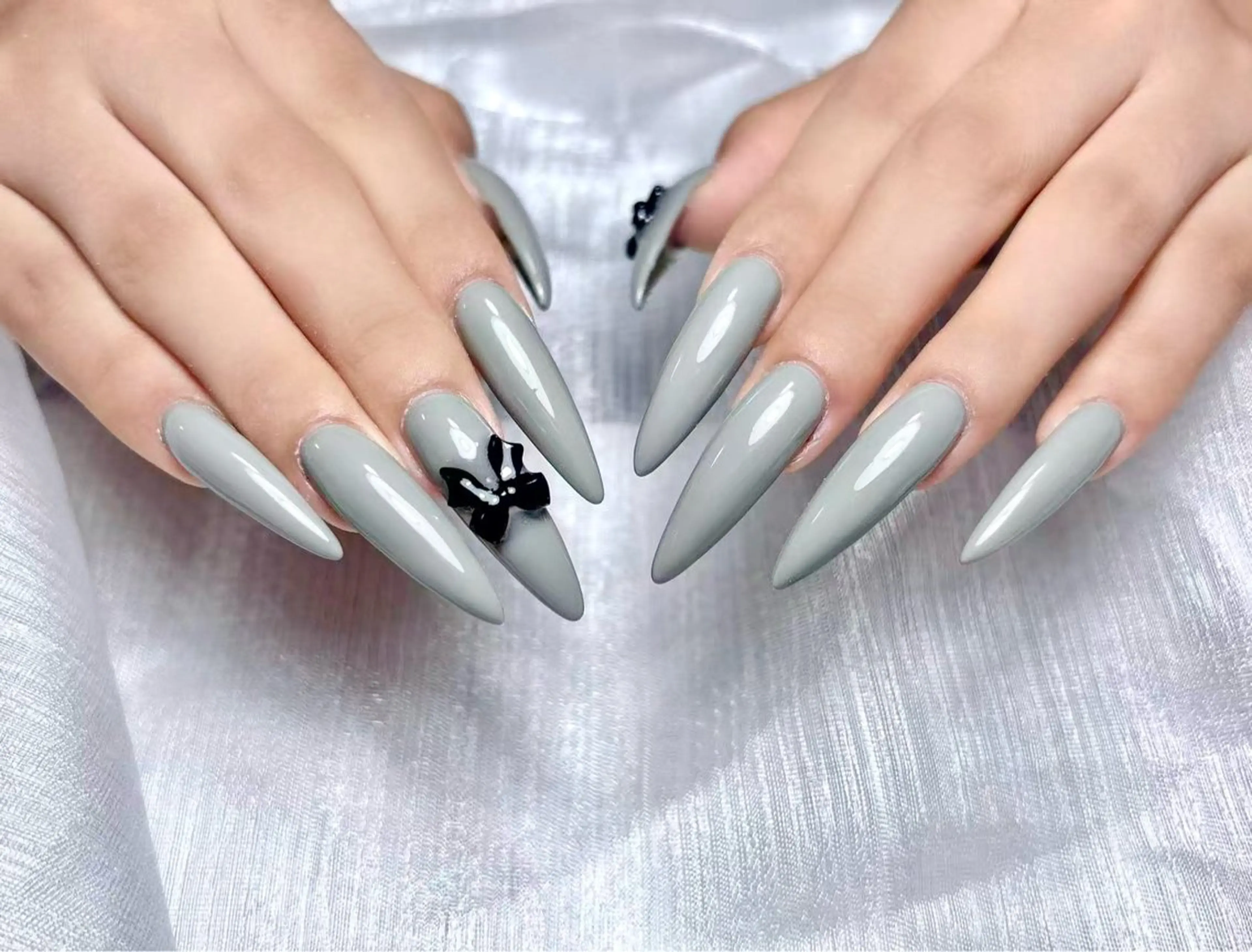ネイル ワンカラーネイル ハンドネイル ハンドケア L. Nailのネイルデザイン