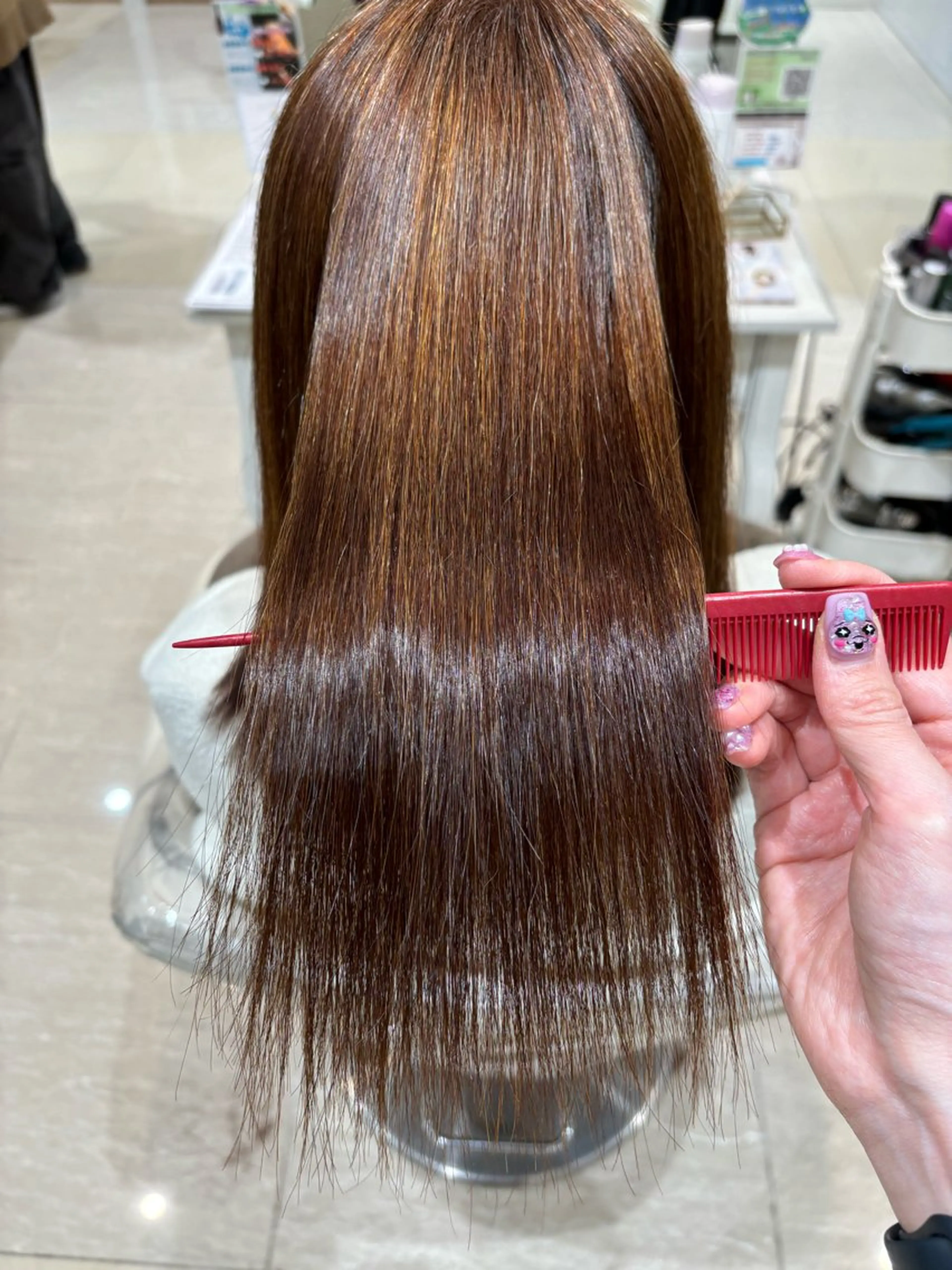 セミロング 縮毛矯正 ぷっつりボブ🫧 タケウチアミのヘアスタイル