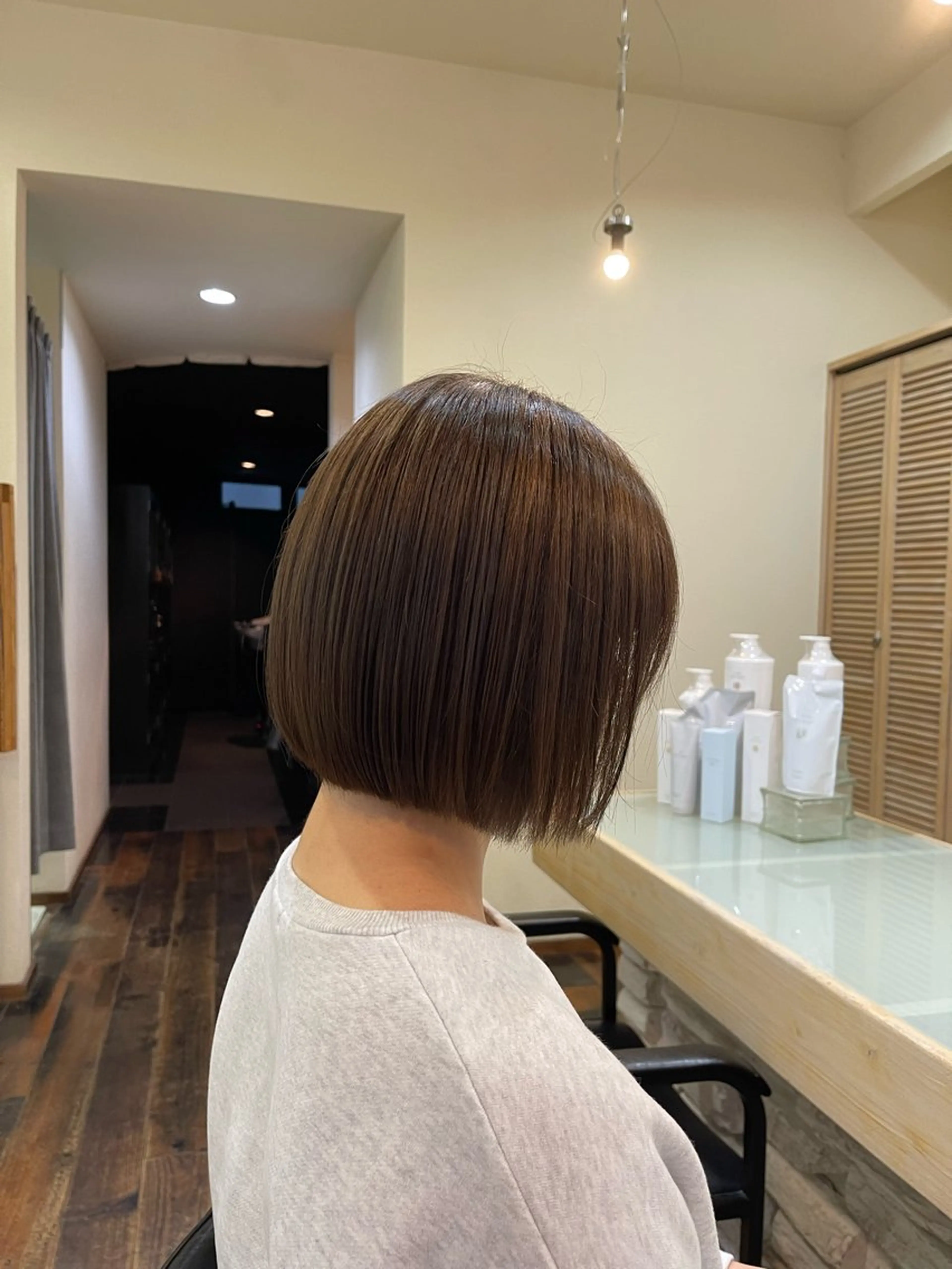 ミディアム ヘアカラー トリートメント CEEK /NO.4所属・梶原 真帆のヘアスタイル