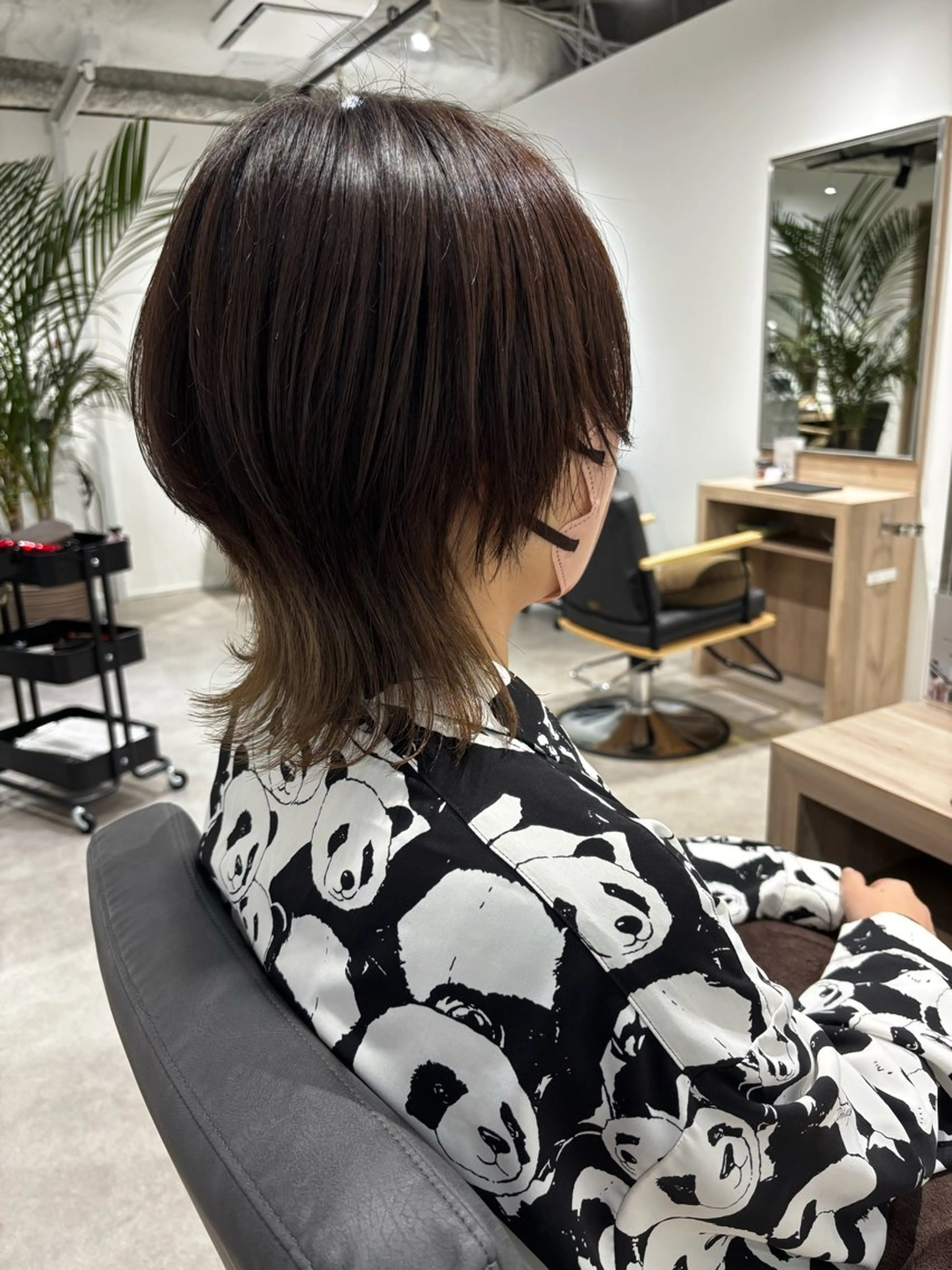 ショート ショートヘア ウルフカット カット ヘアカラー イシザワ ユミのヘアスタイル