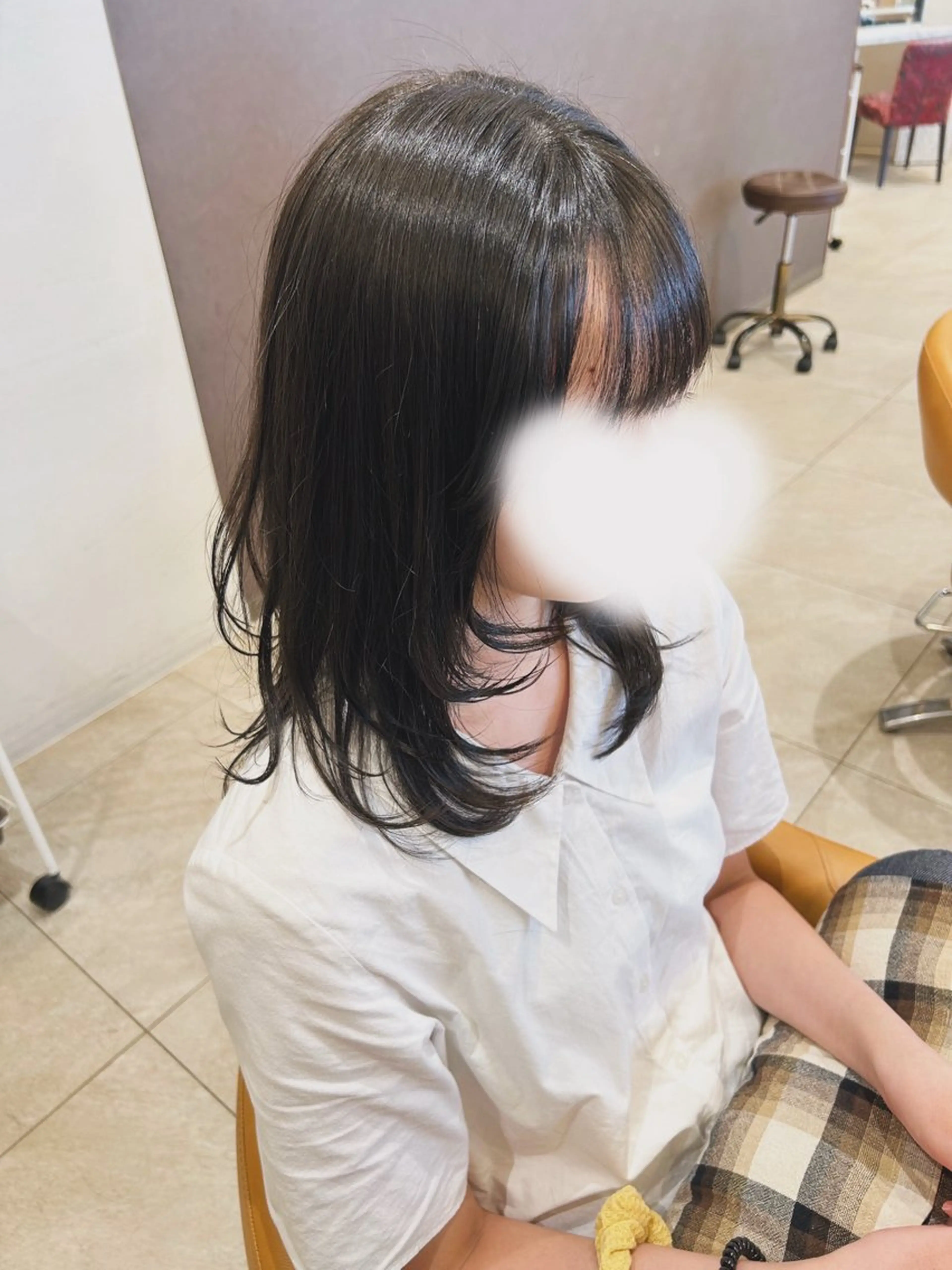 セミロング レイヤーカット 横田 まおのヘアスタイル