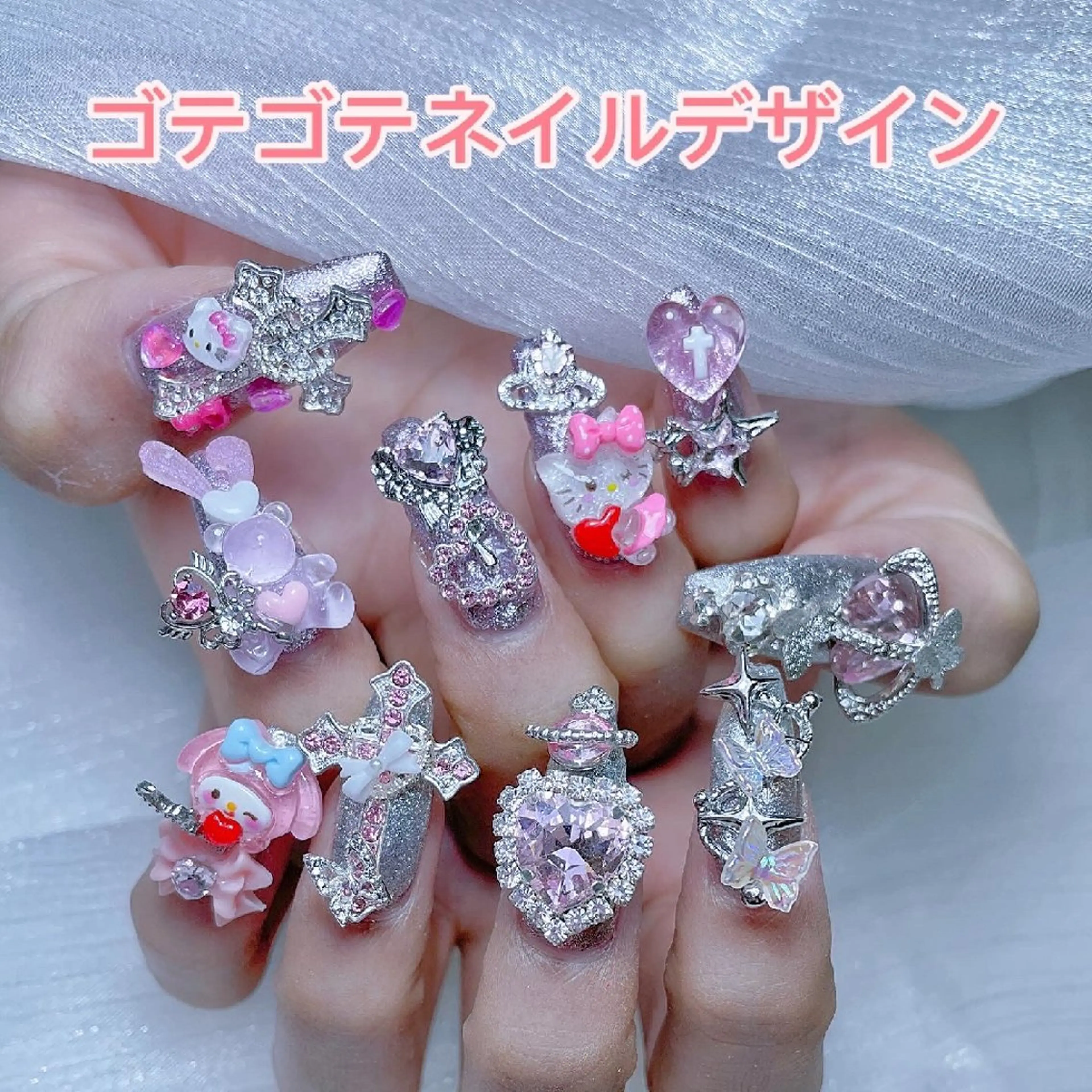 ネイル チークネイル ガーリー キラキラネイル 韓国ネイル リボン princess スカルプ専門店のネイルデザイン