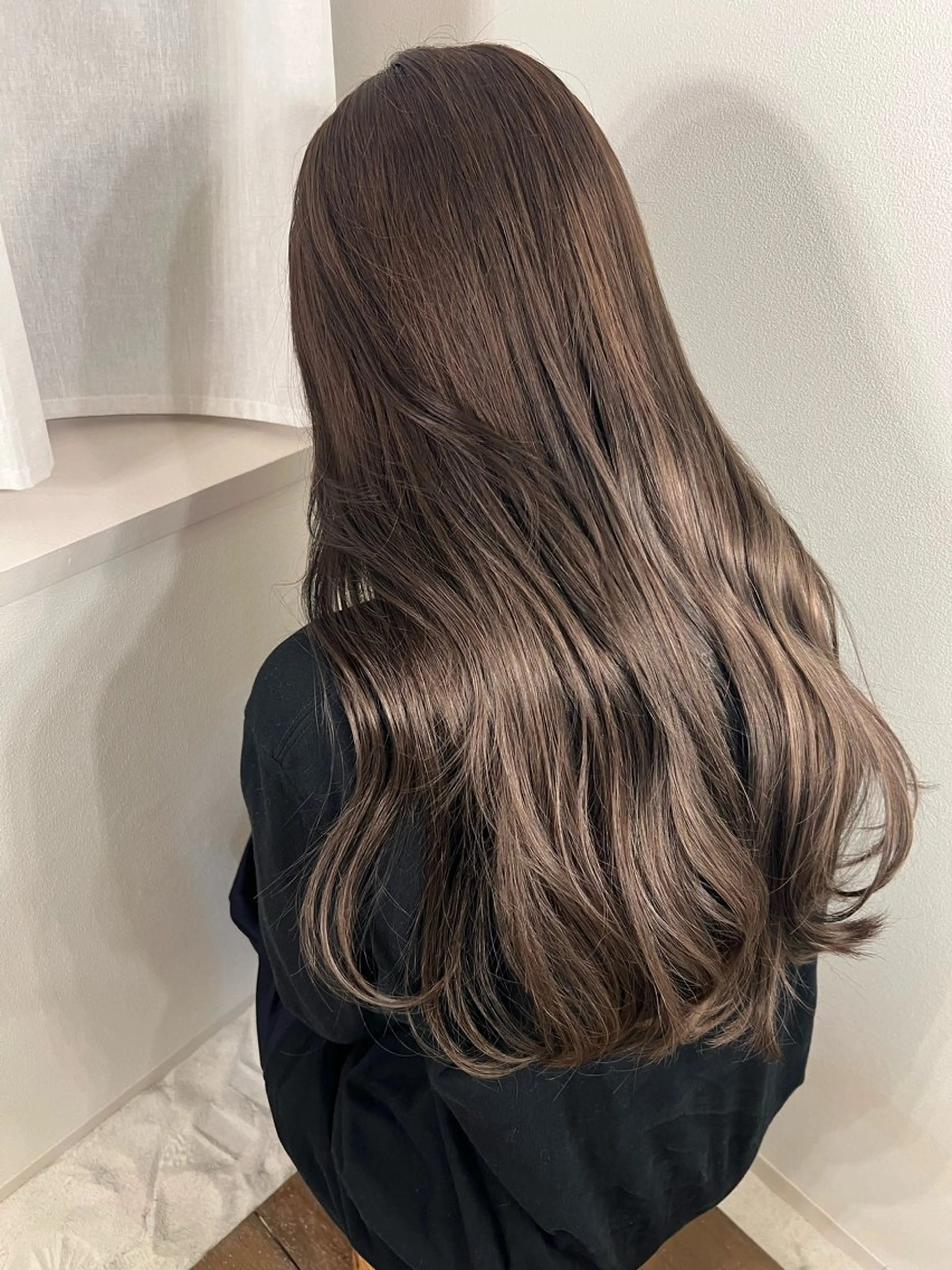 ロング ヘアカラー トリートメント ココルアナ 豊中美容室のヘアスタイル
